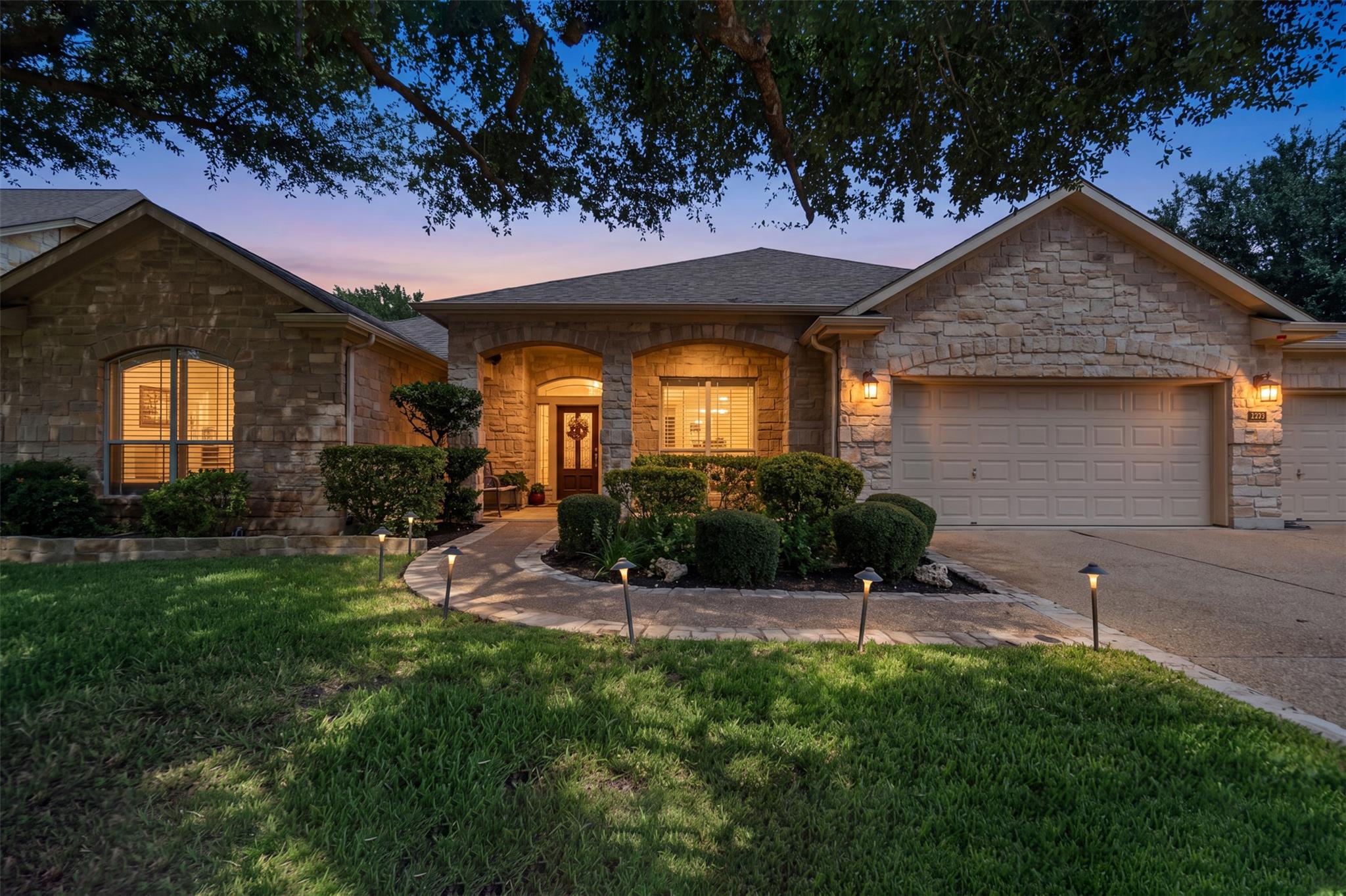 402 Ridgetop BND, Cedar Park, TX 78613