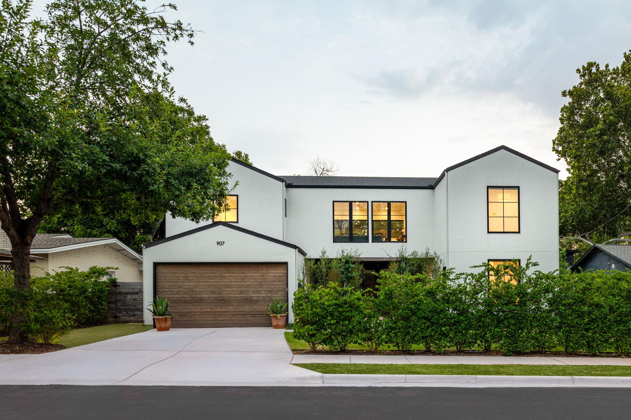 907 Karen, Austin, TX 78757