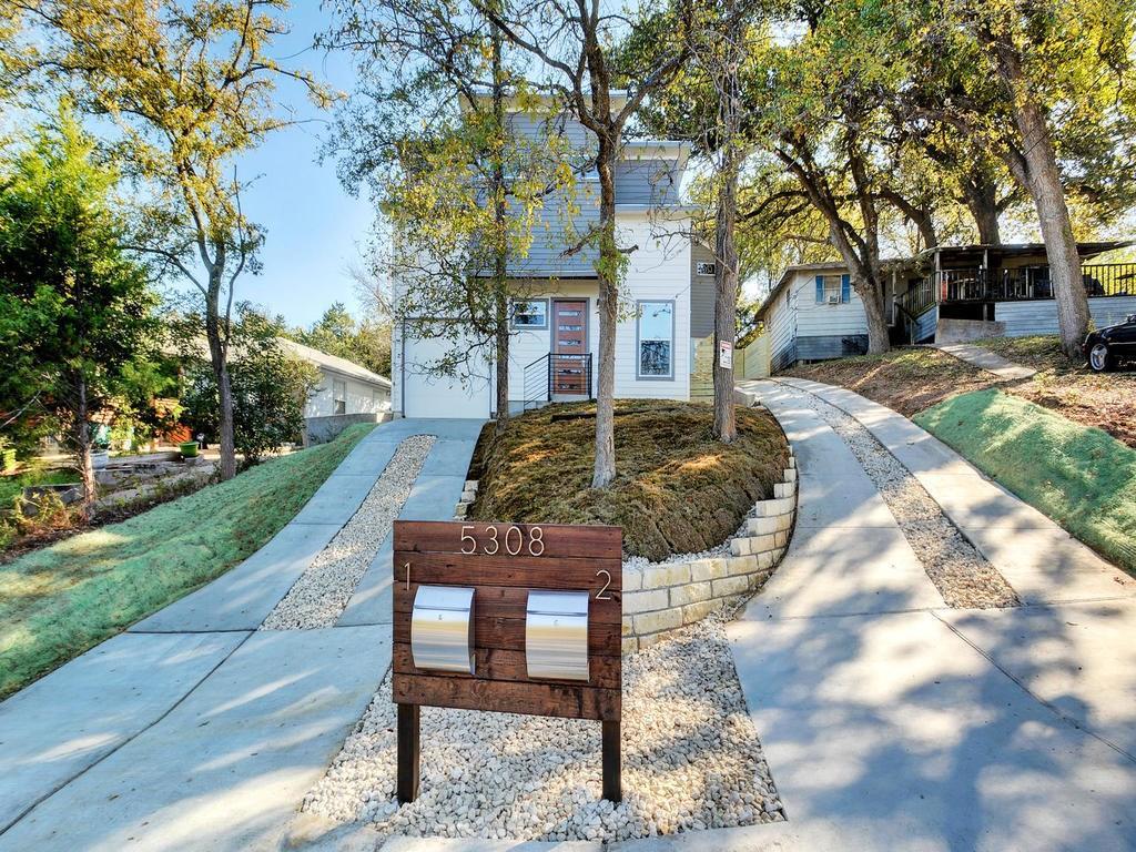 5308 Downs DR #2, Austin, TX 78721