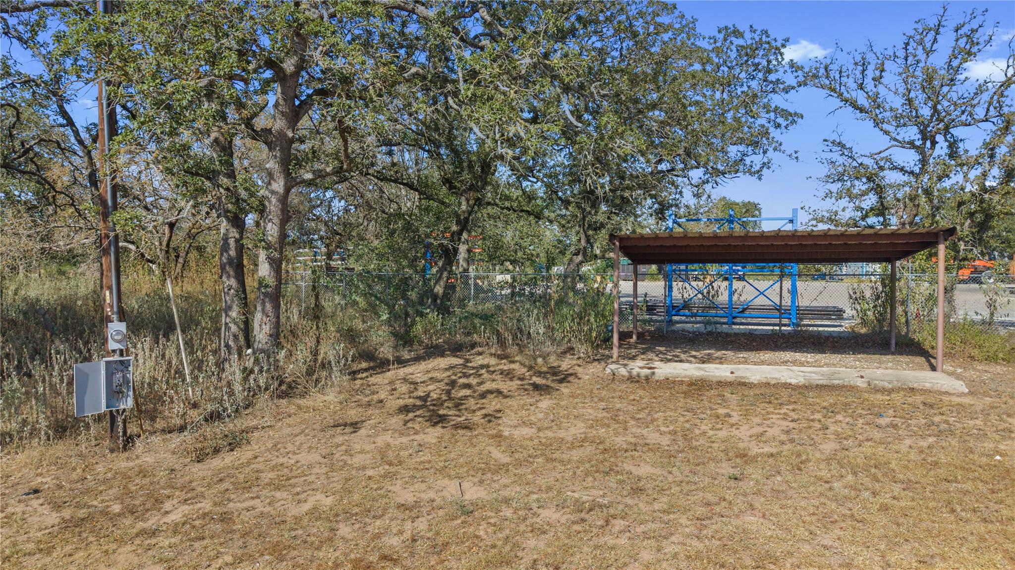 885 State Highway 71, Bastrop, TX 78602