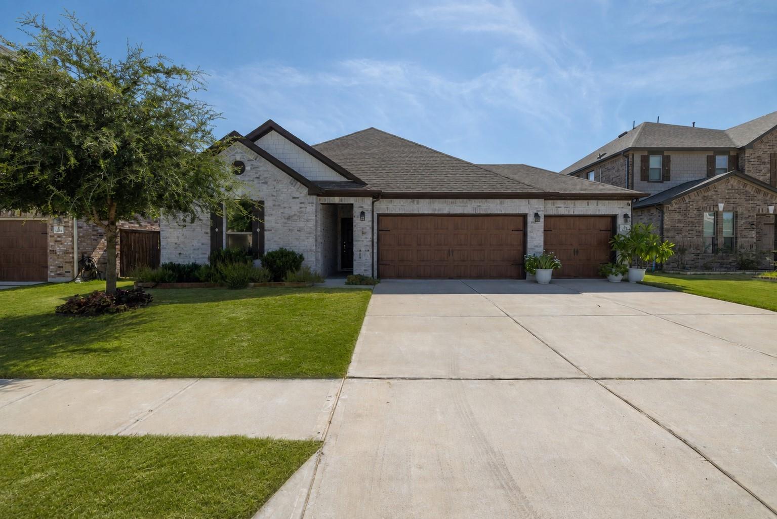 1212 Euless LN, Leander, TX 78641