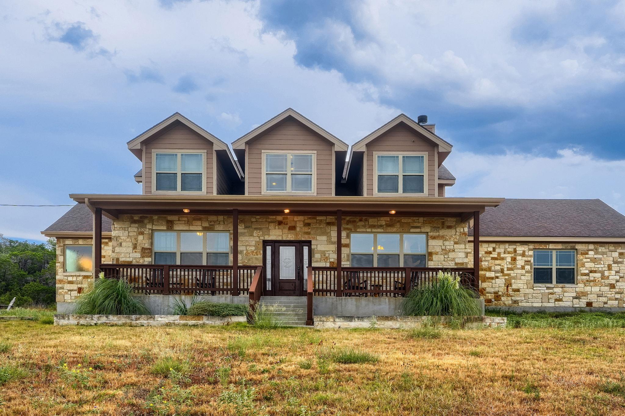 441 Eagle LN, Fischer, TX 78623