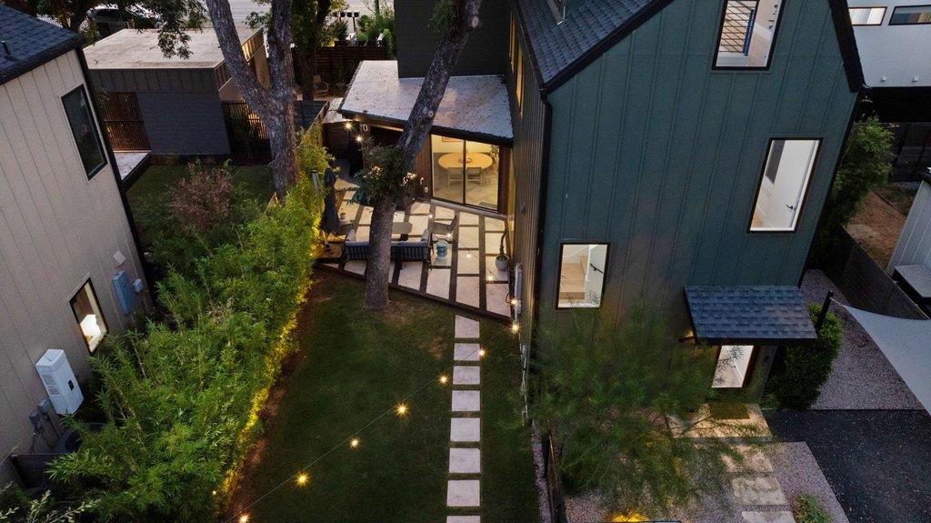 625 Tillery ST #B, Austin, TX 78702