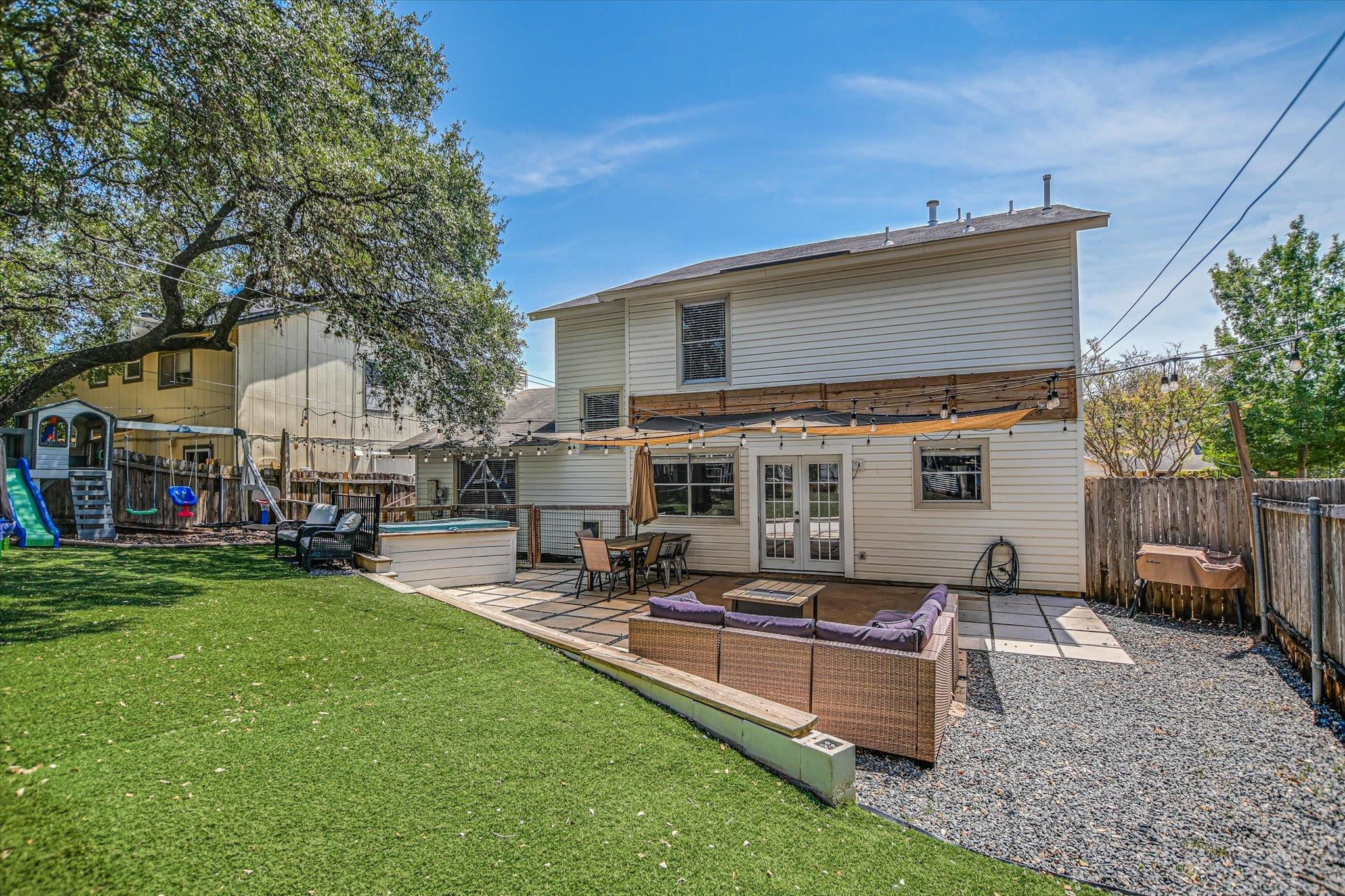 4302 Manzanillo DR, Austin, TX 78749