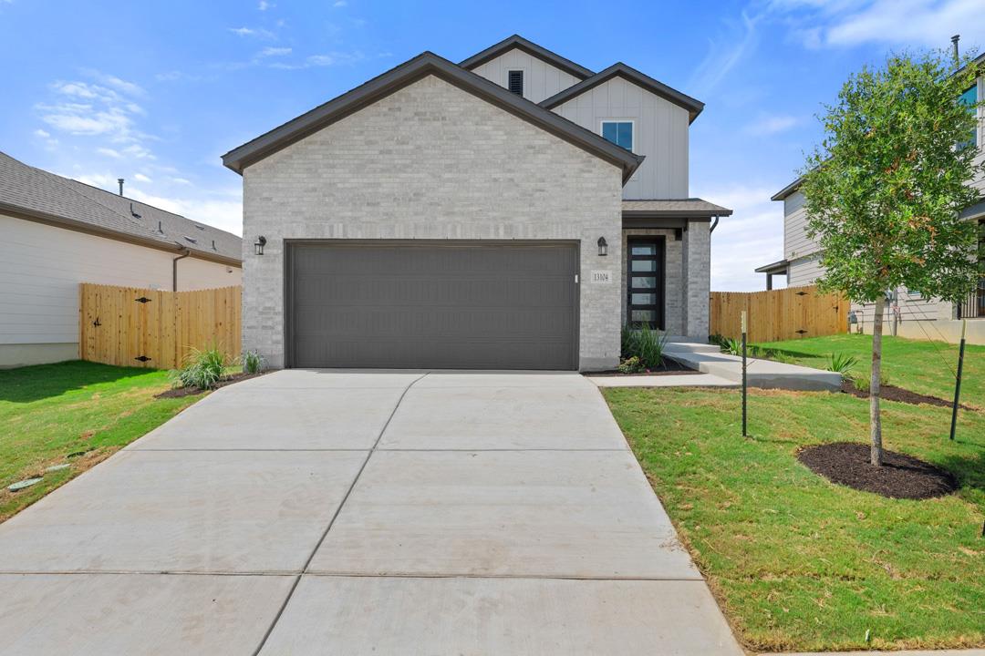 13104 Cerulean Spring DR, Buda, TX 78610