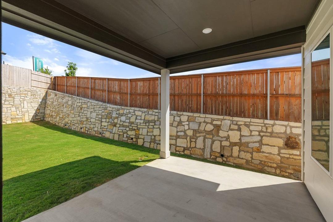101 Mcdougall Ps, Liberty Hill, TX 78642