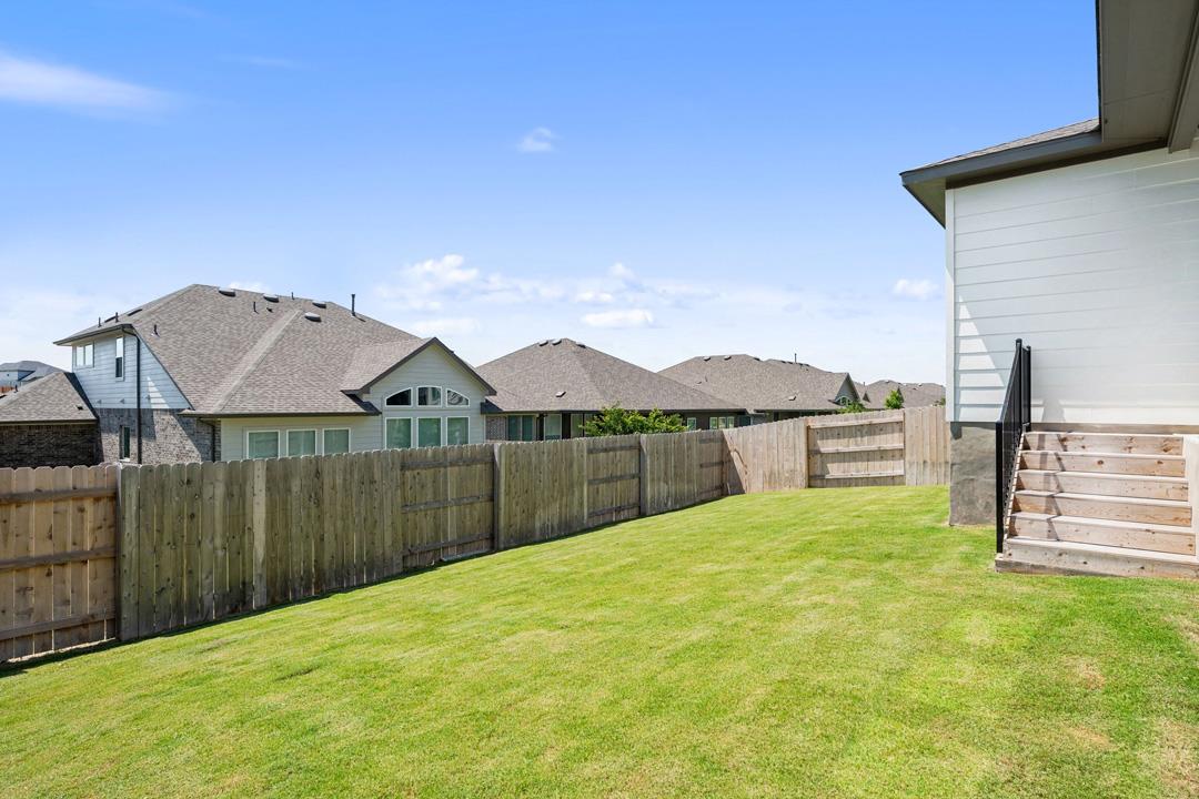 148 Old Woods Rd, Liberty Hill, TX 78642