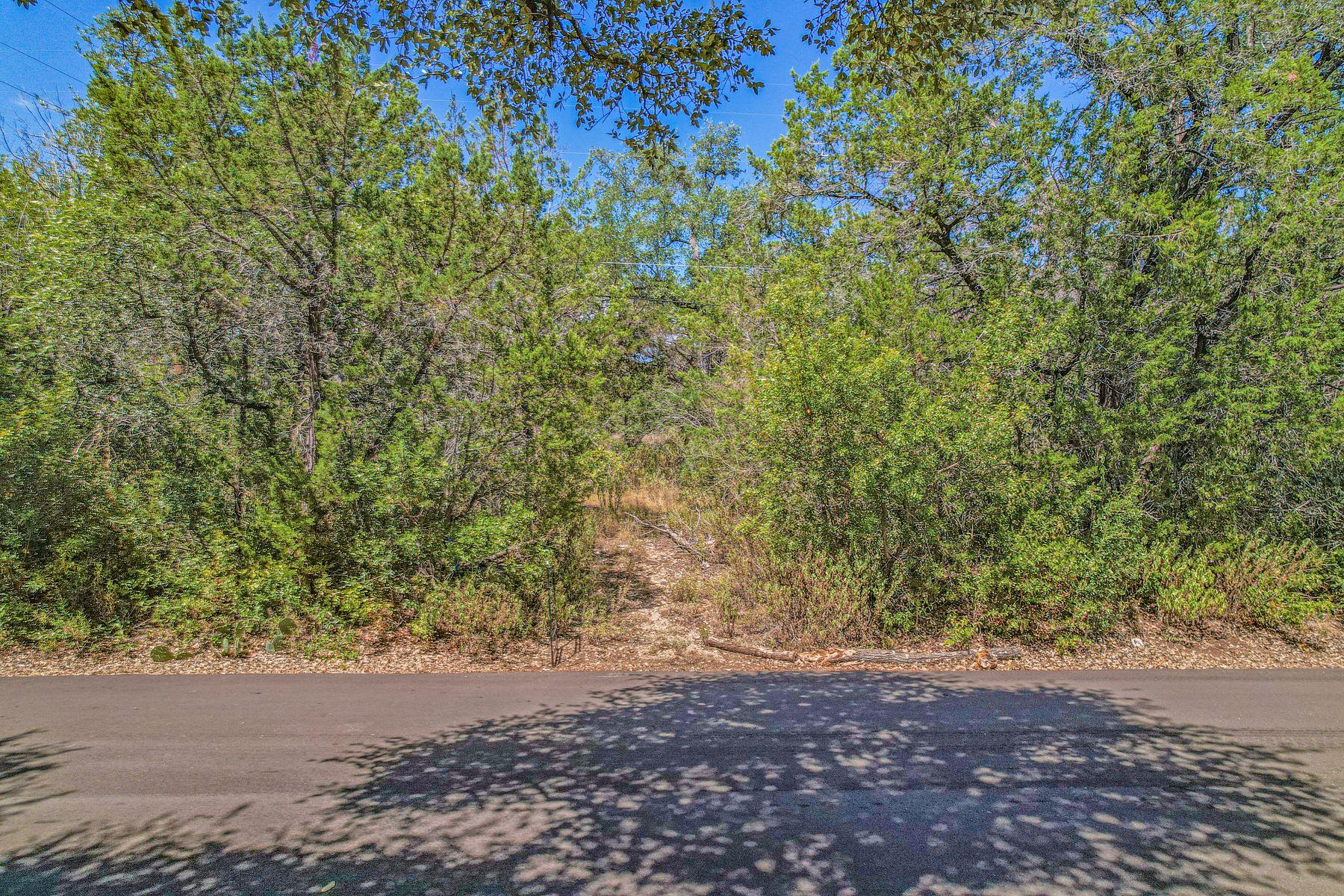 15746 Booth CIR, Volente, TX 78641