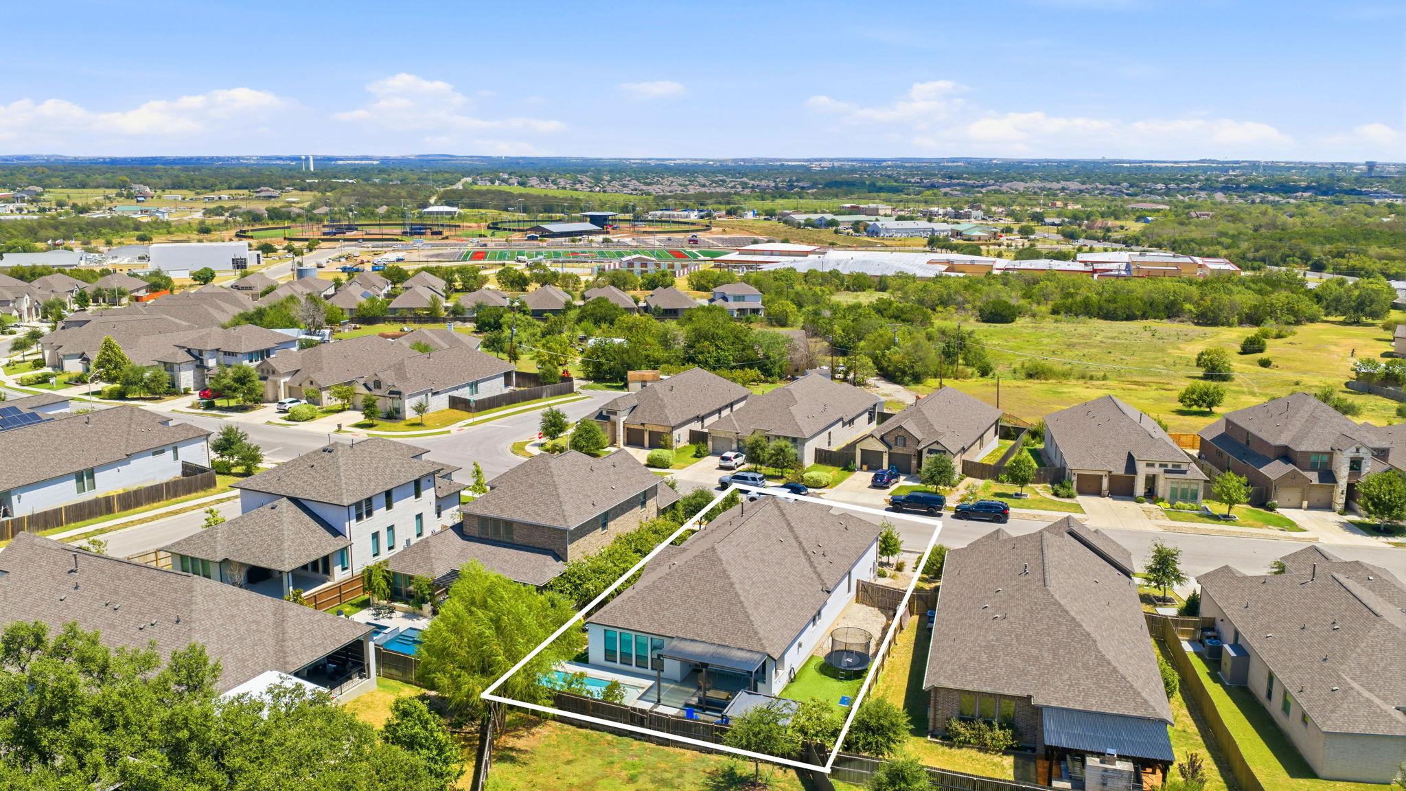 301 Carpenter Hill DR, Buda, TX 78610