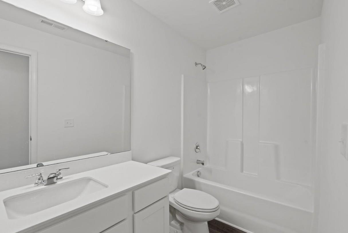 316 Sieders ST, Taylor, TX 76574