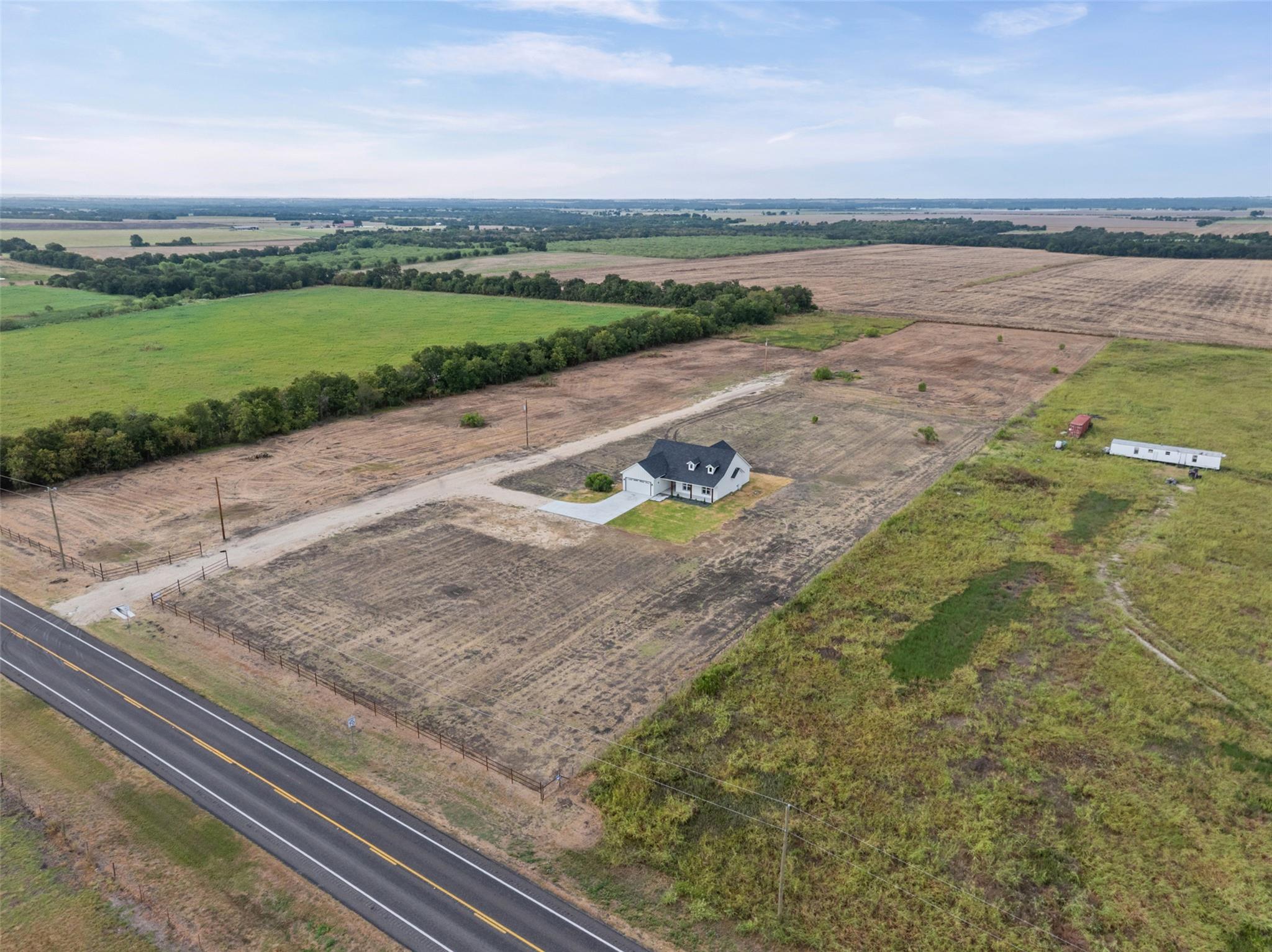 4815 Fm 485, Buckholts, TX 76518