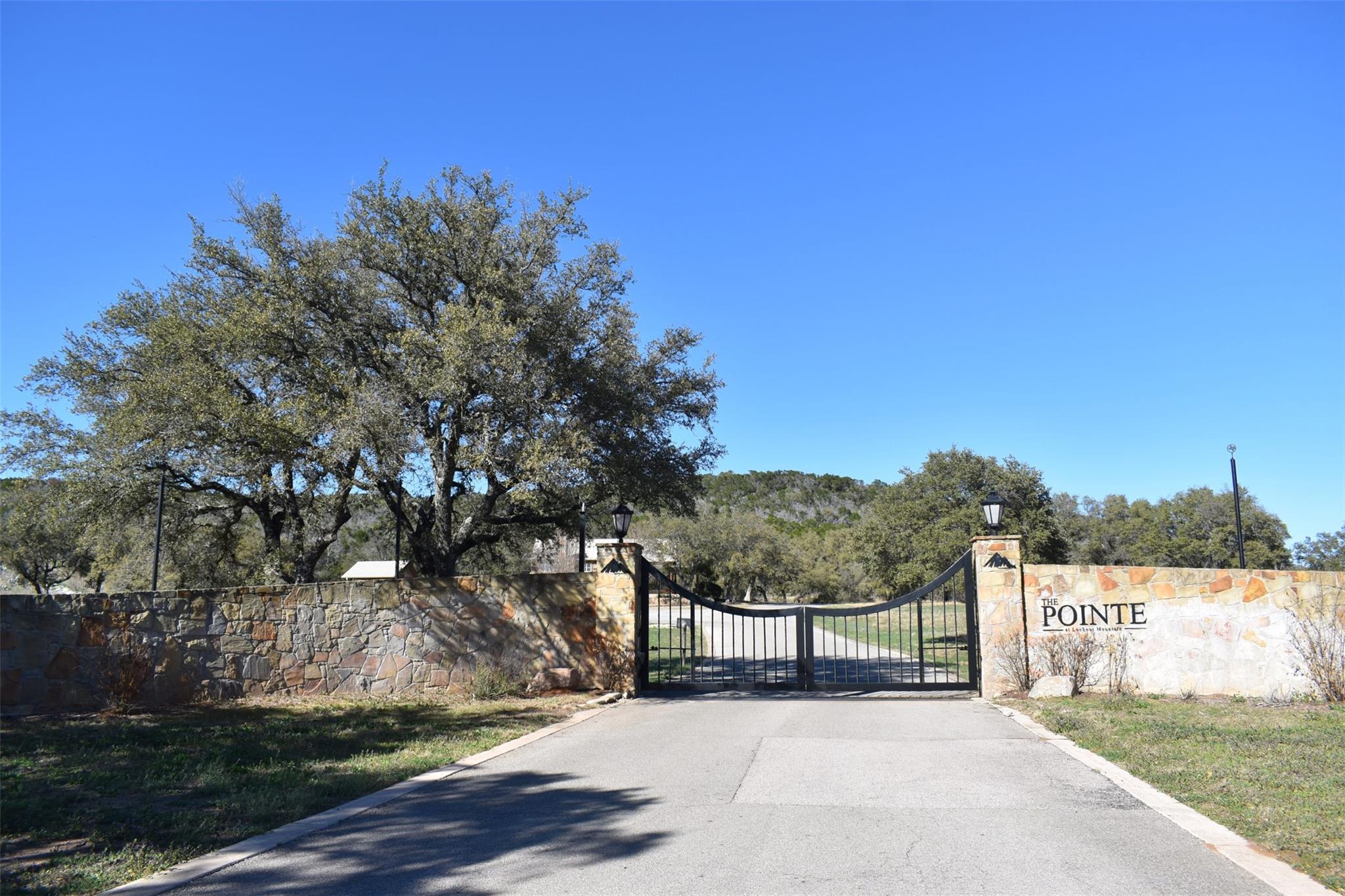 64 War Bonnet RDG, Kingsland, TX 78639