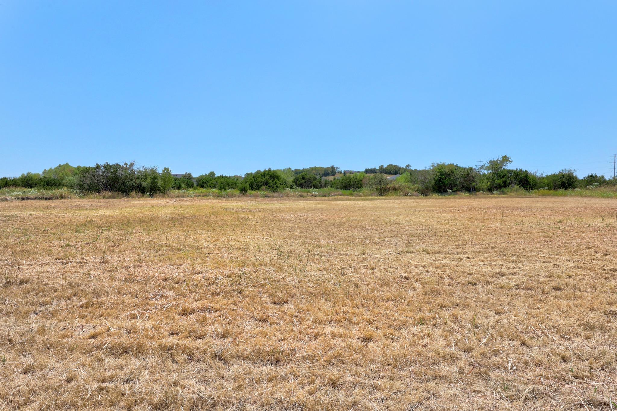 2062 Botts DR, Salado, TX 76571