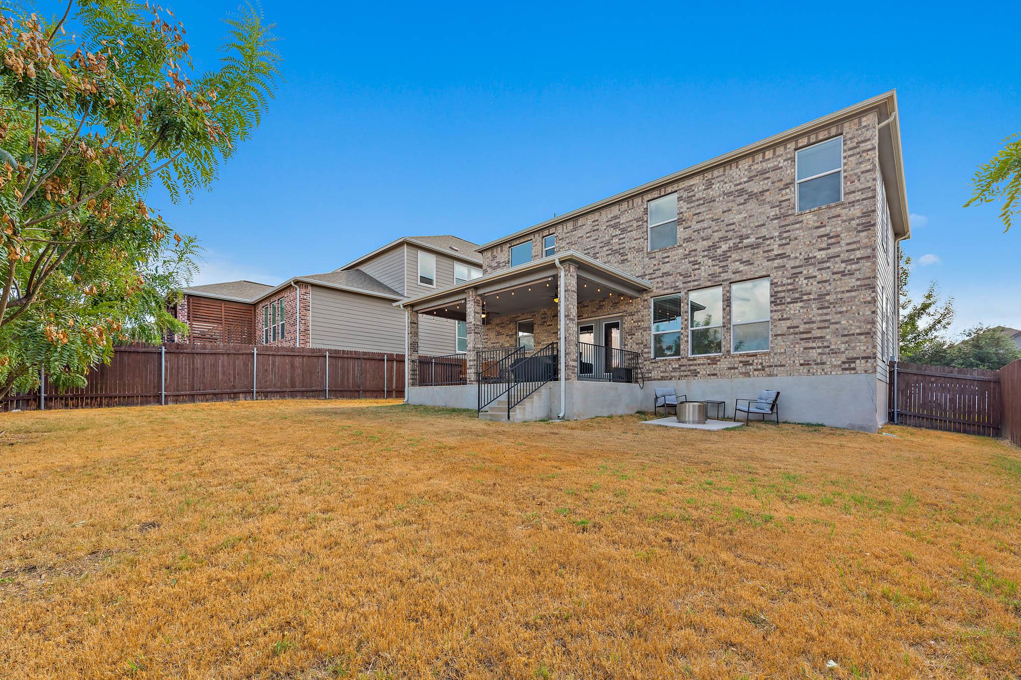 7800 Peccary DR, Austin, TX 78744