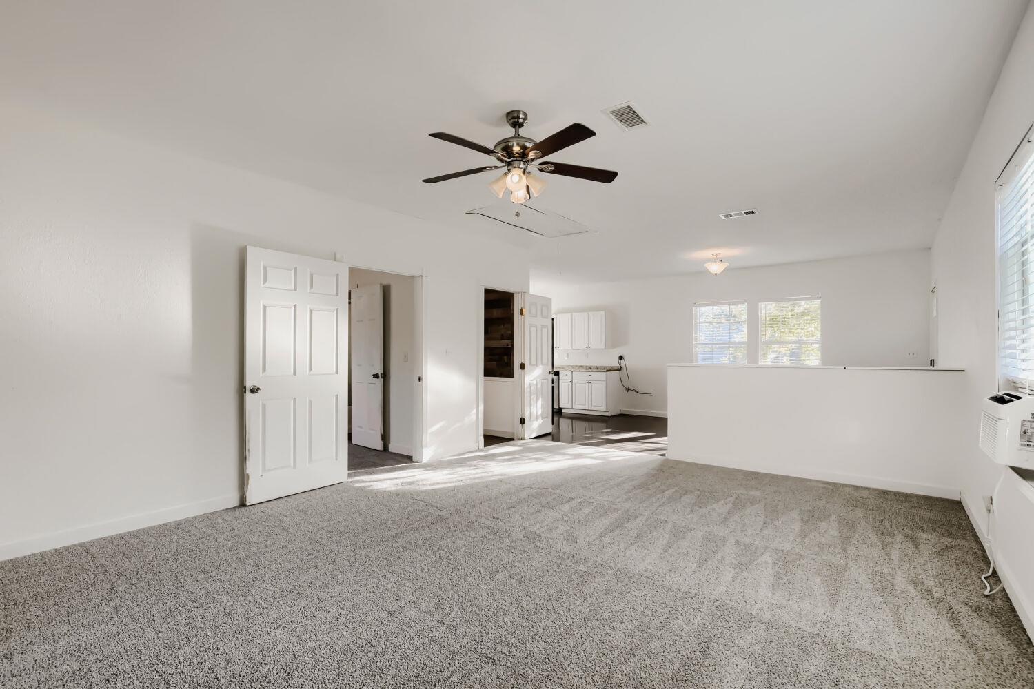 604 S Donohoe ST, Granger, TX 76530