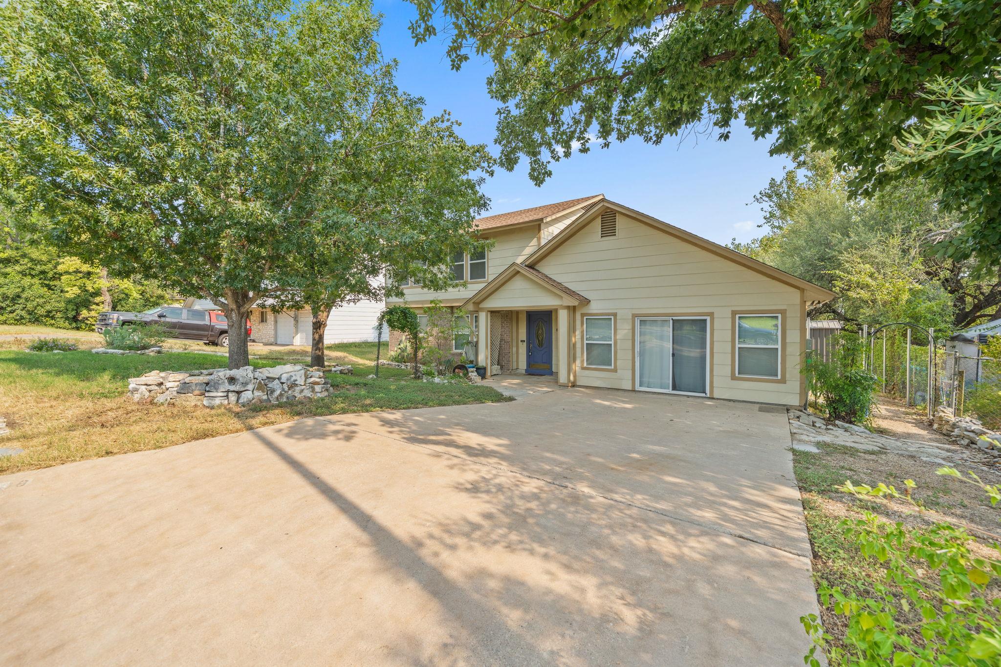 8308 Hanbridge LN, Austin, TX 78736