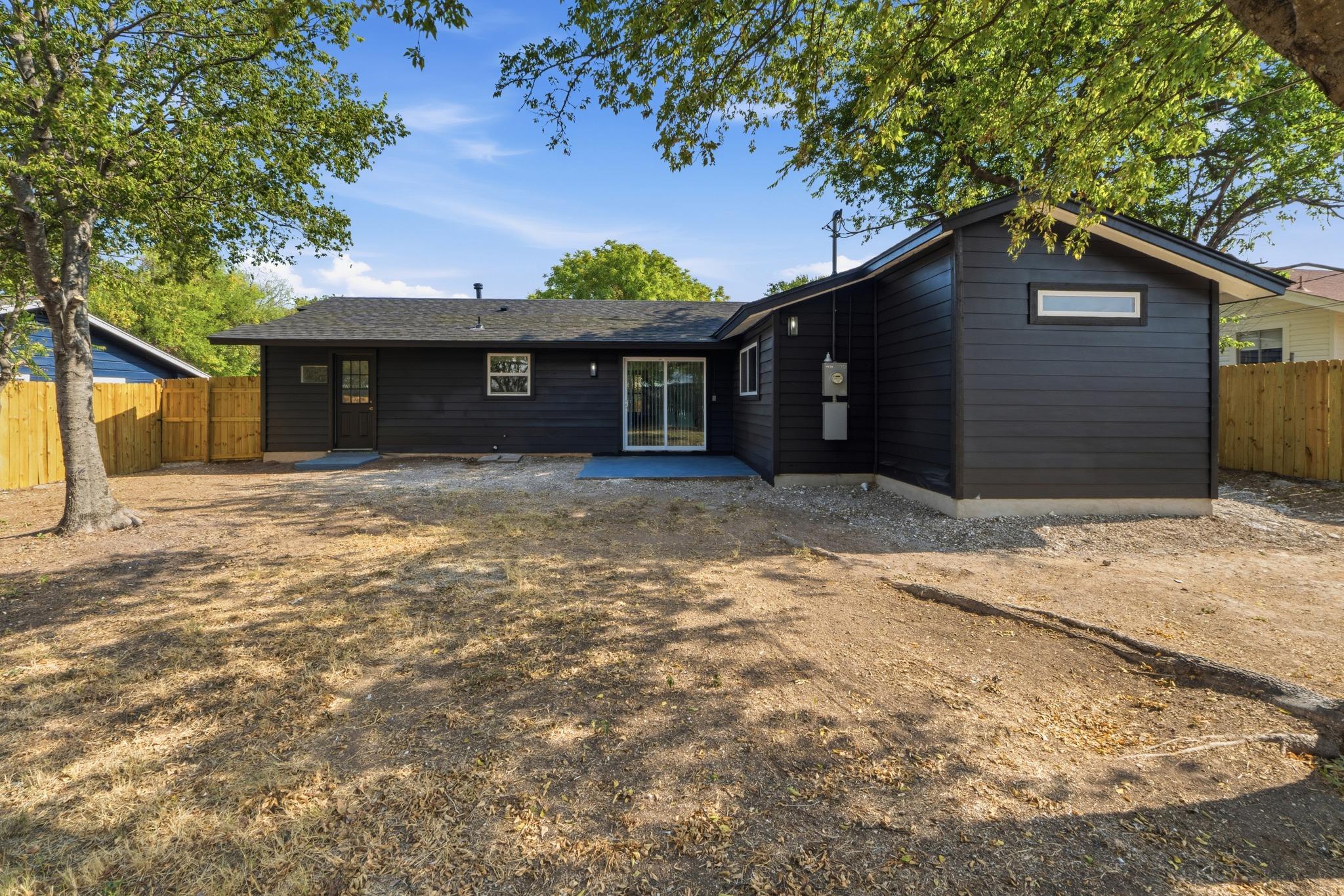 6705 Esther DR, Austin, TX 78752
