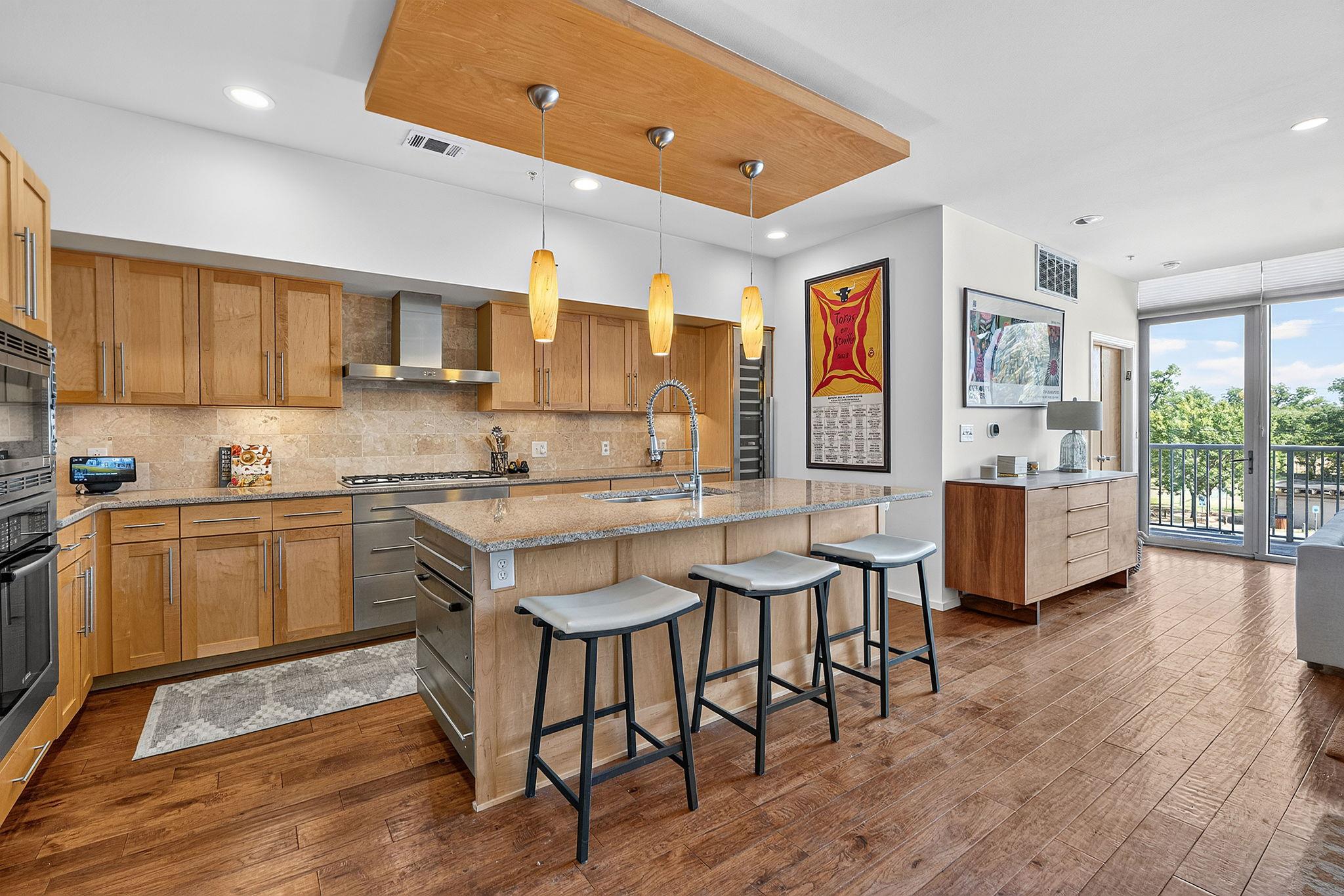 1600 Barton Springs RD #1201, Austin, TX 78704