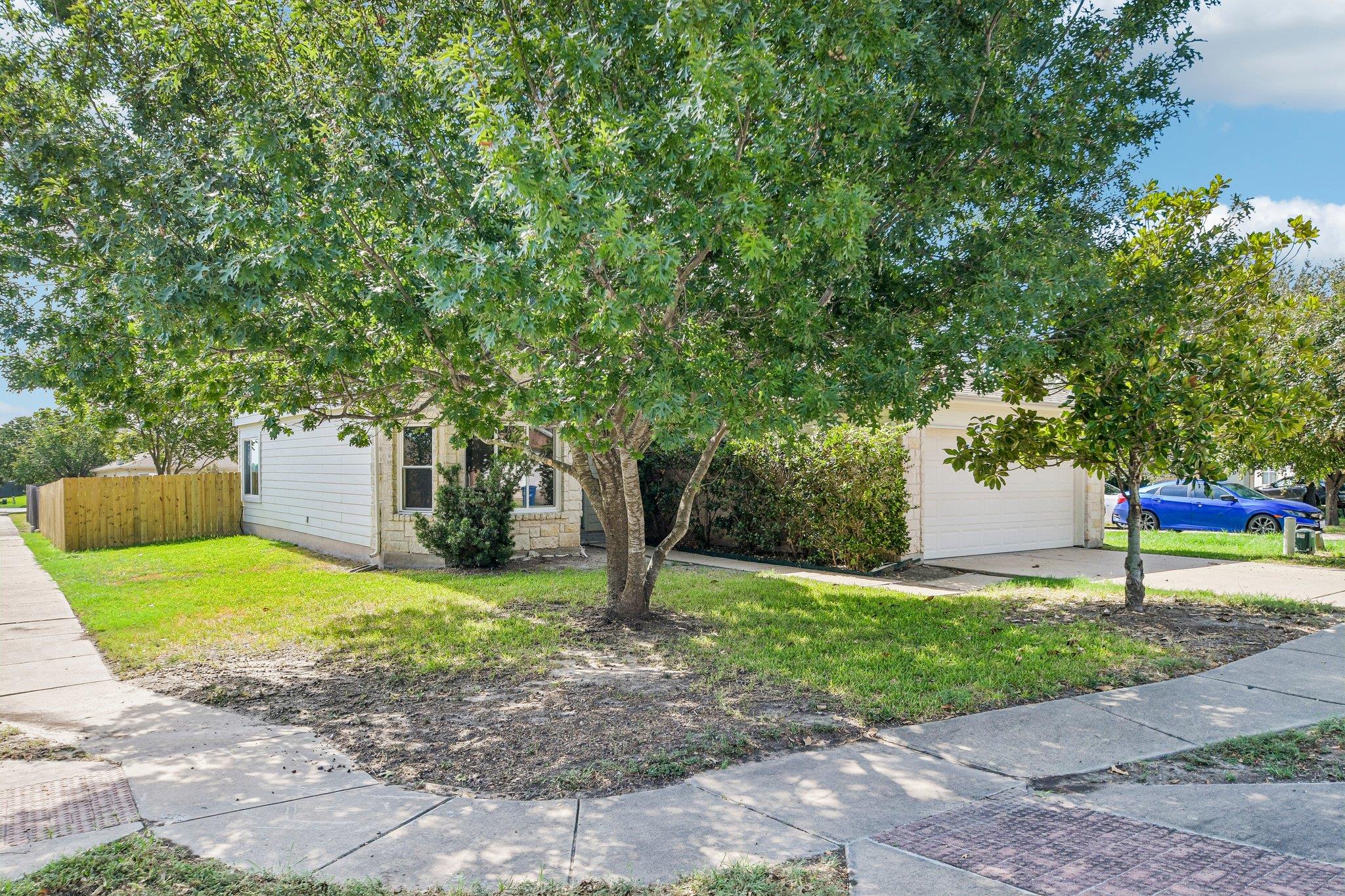 14413 Gurneys Eagle DR, Elgin, TX 78621