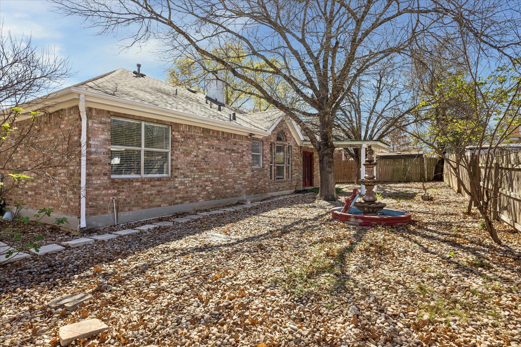 6502 Bramber LN, Austin, TX 78754