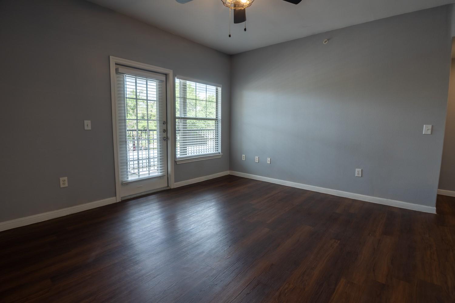 2320 Gracy Farms LN #821, Austin, TX 78758