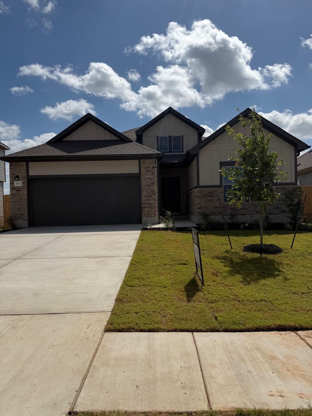 153 Ayres Horn, Cedar Creek, TX 78612