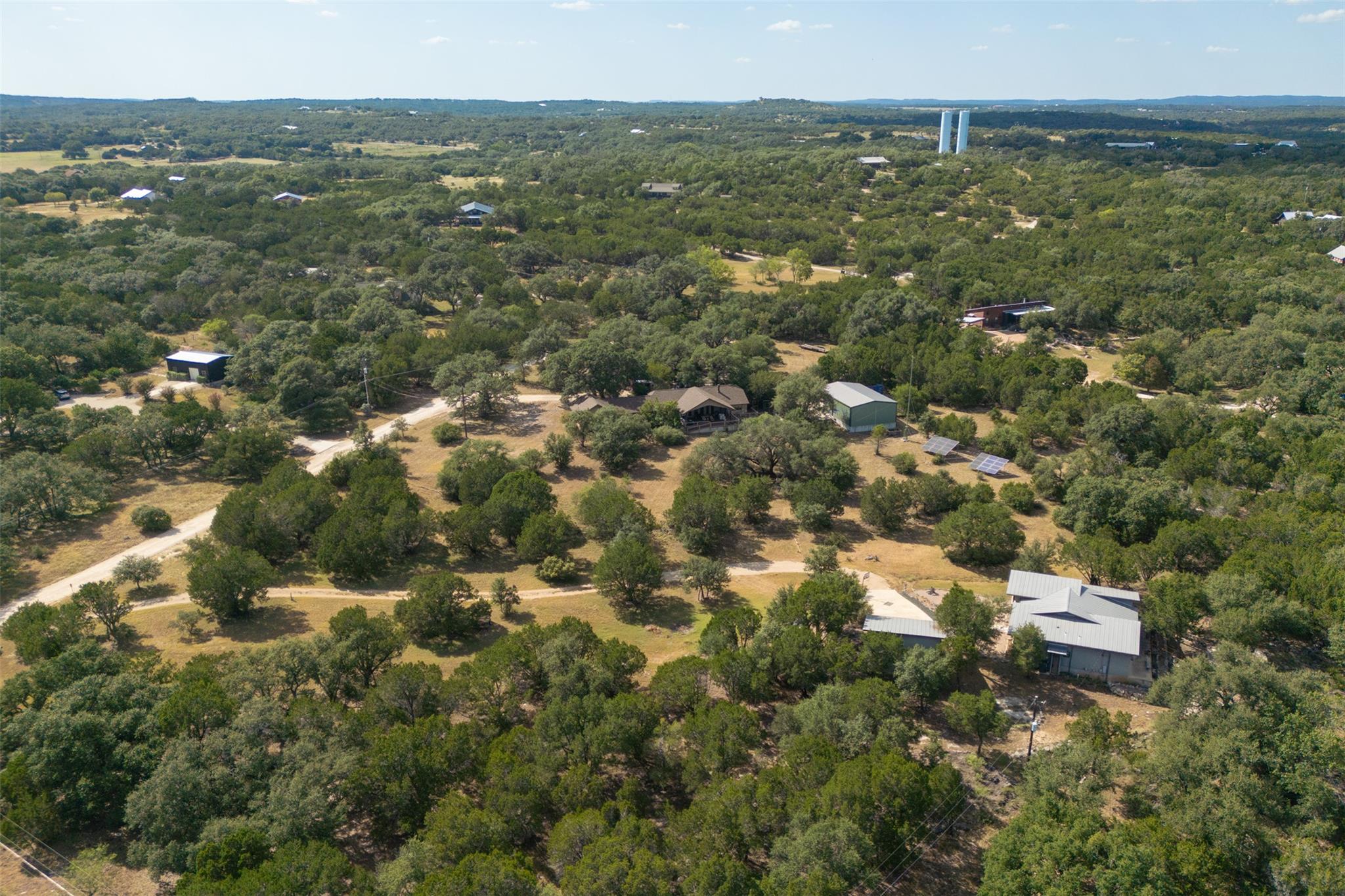 102 Leach LN, Wimberley, TX 78676