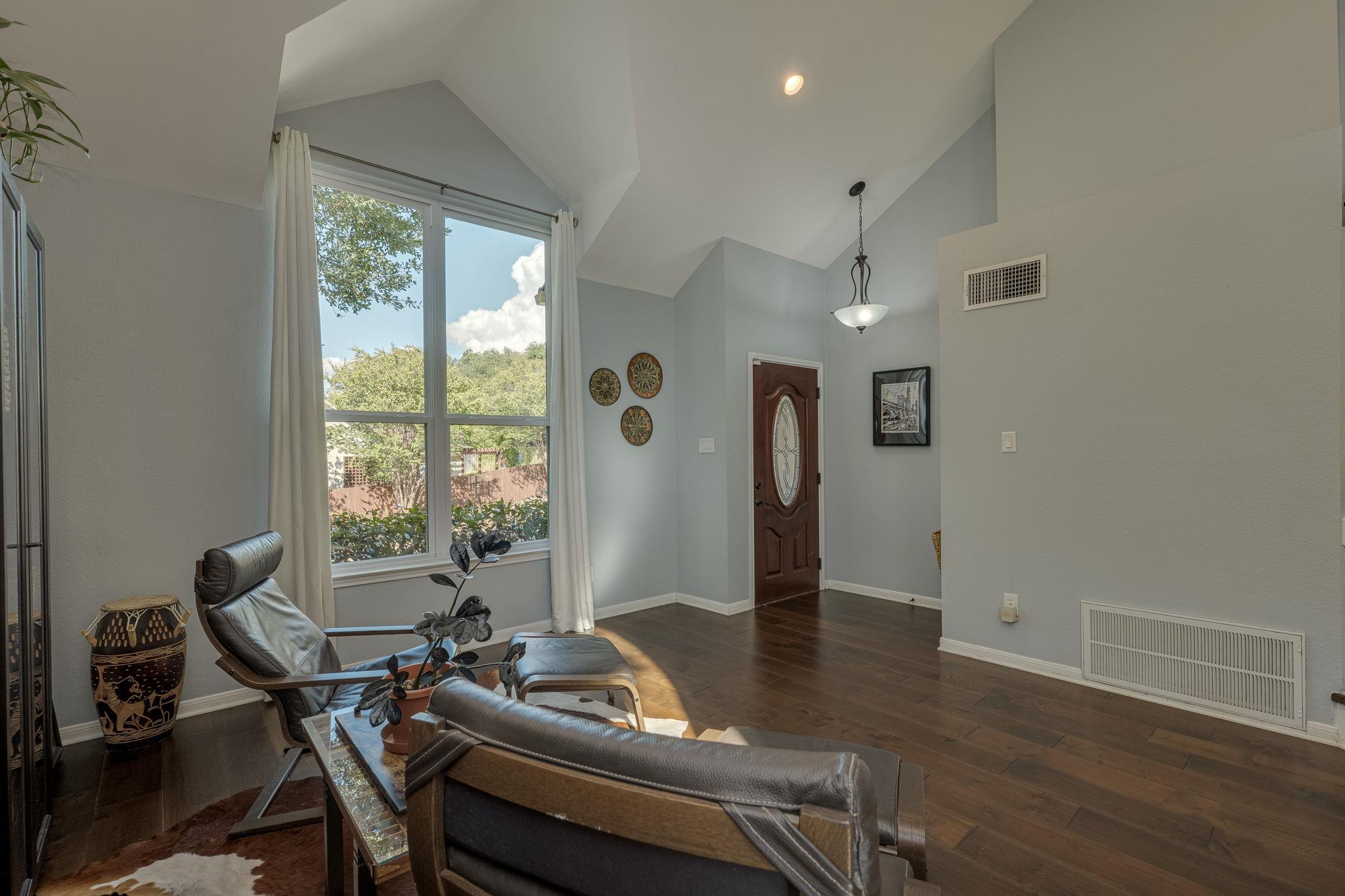 1433 Elm Brook DR, Austin, TX 78758