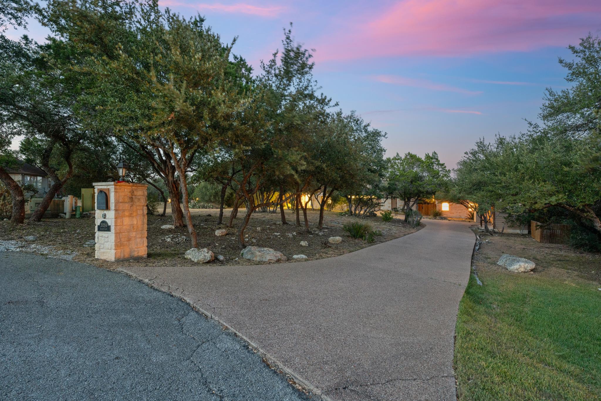 20204 Auger CV, Spicewood, TX 78669