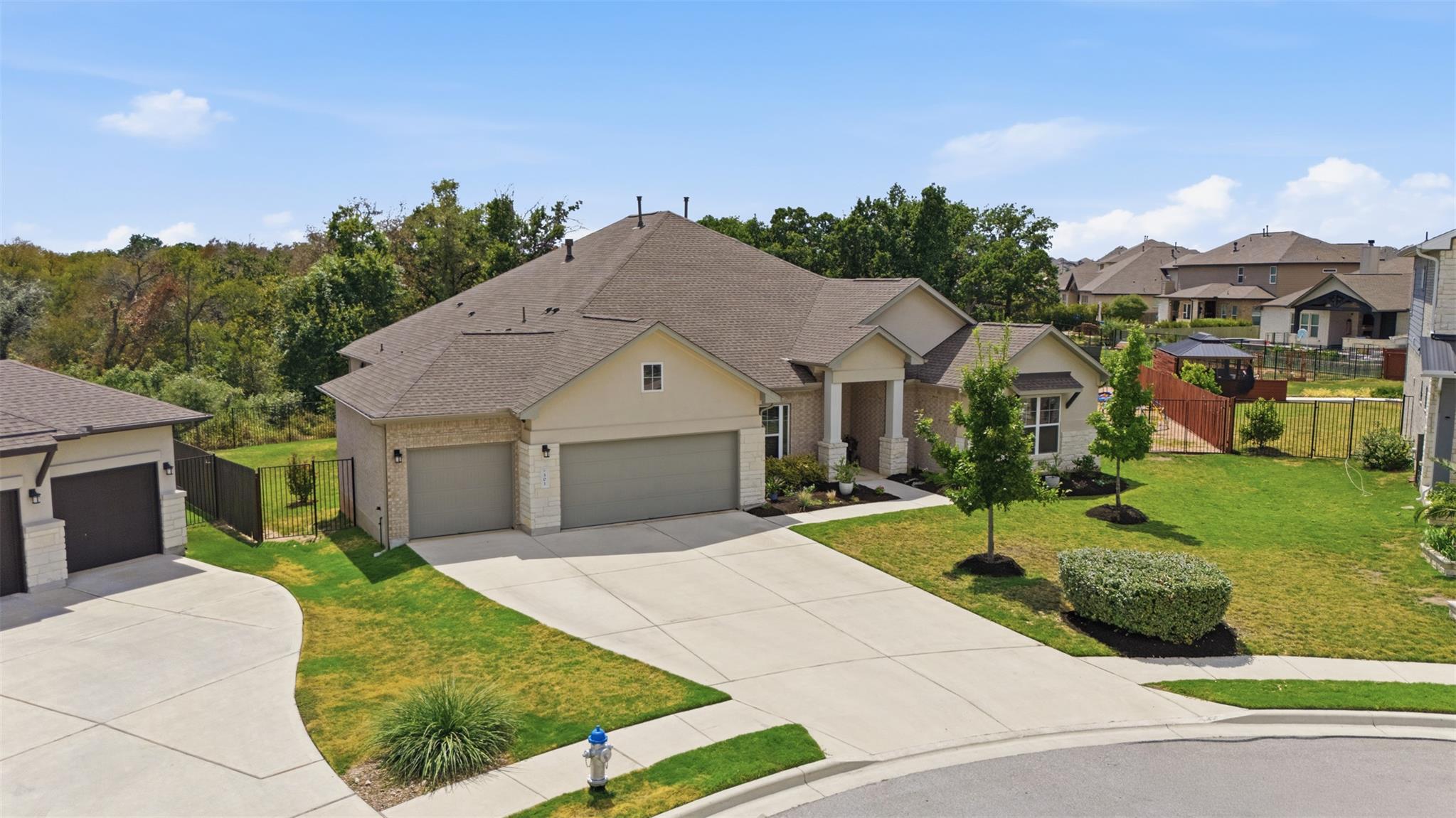 501 Great Lawn CV, Liberty Hill, TX 78642