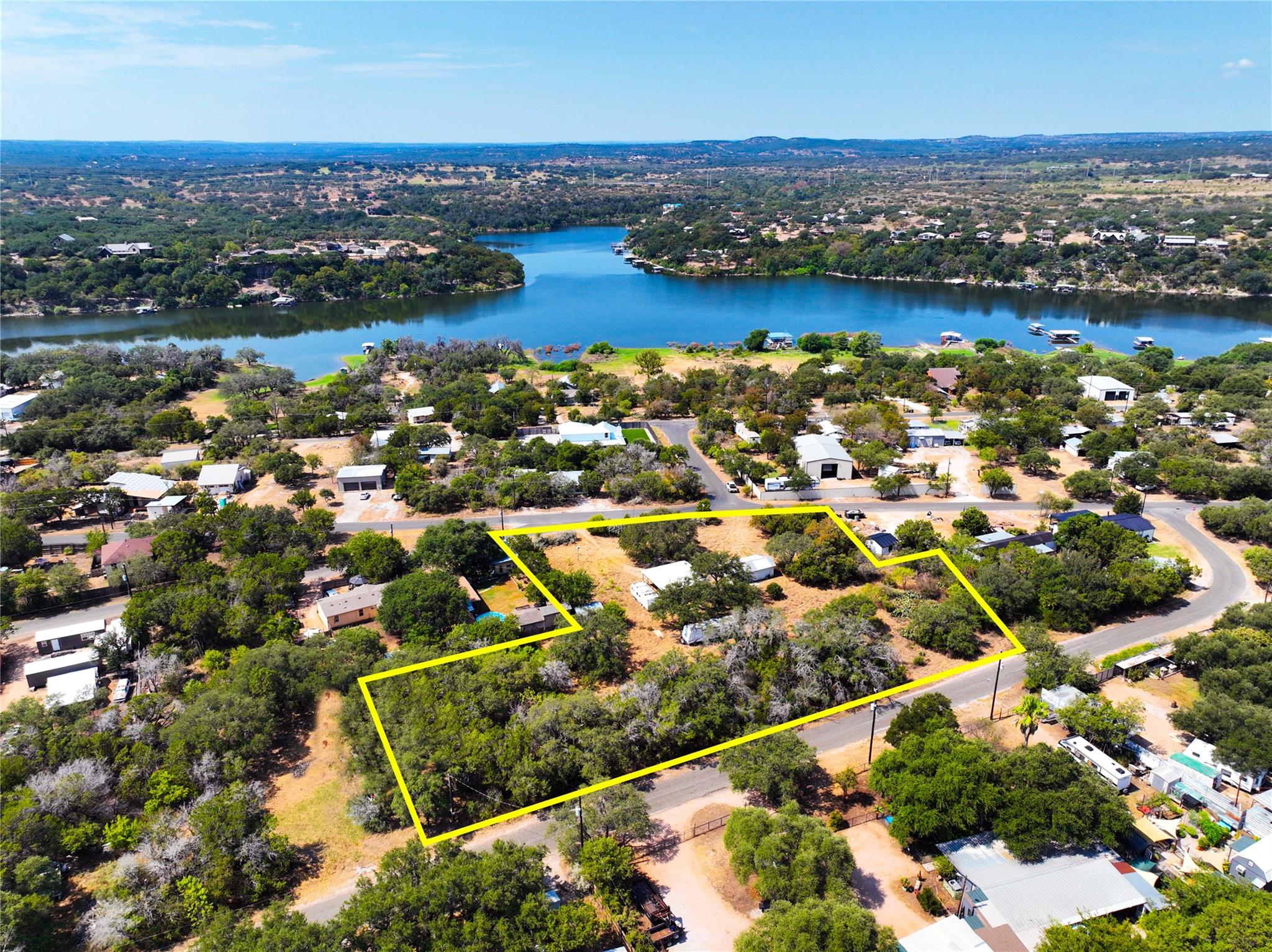 25000 Andrew DR, Spicewood, TX 78669