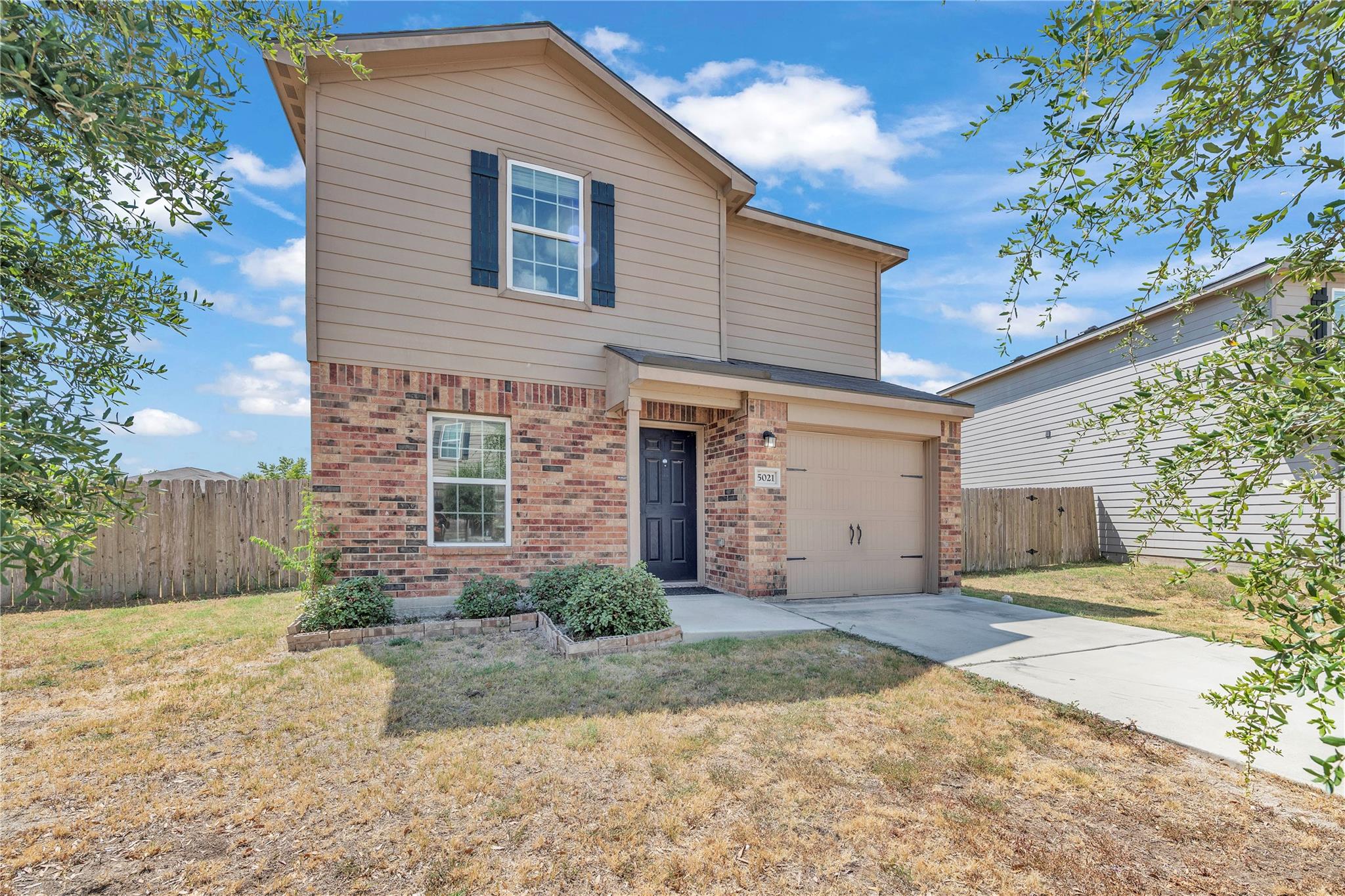 5021 Cressler LN #29G, Jarrell, TX 76537