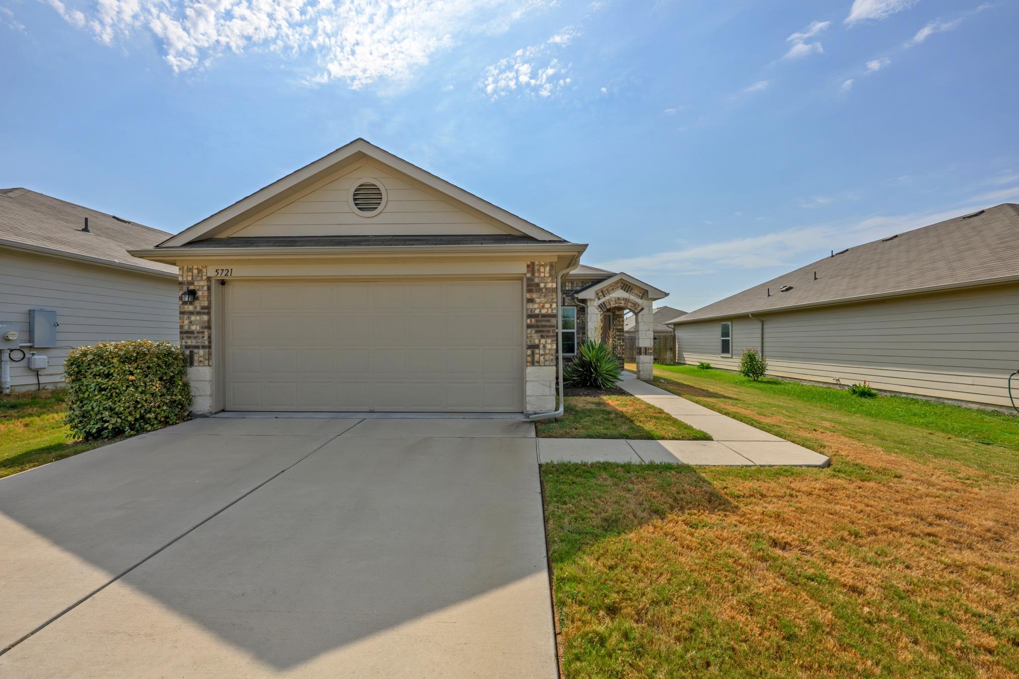 5721 Brampton LN, Austin, TX 78724