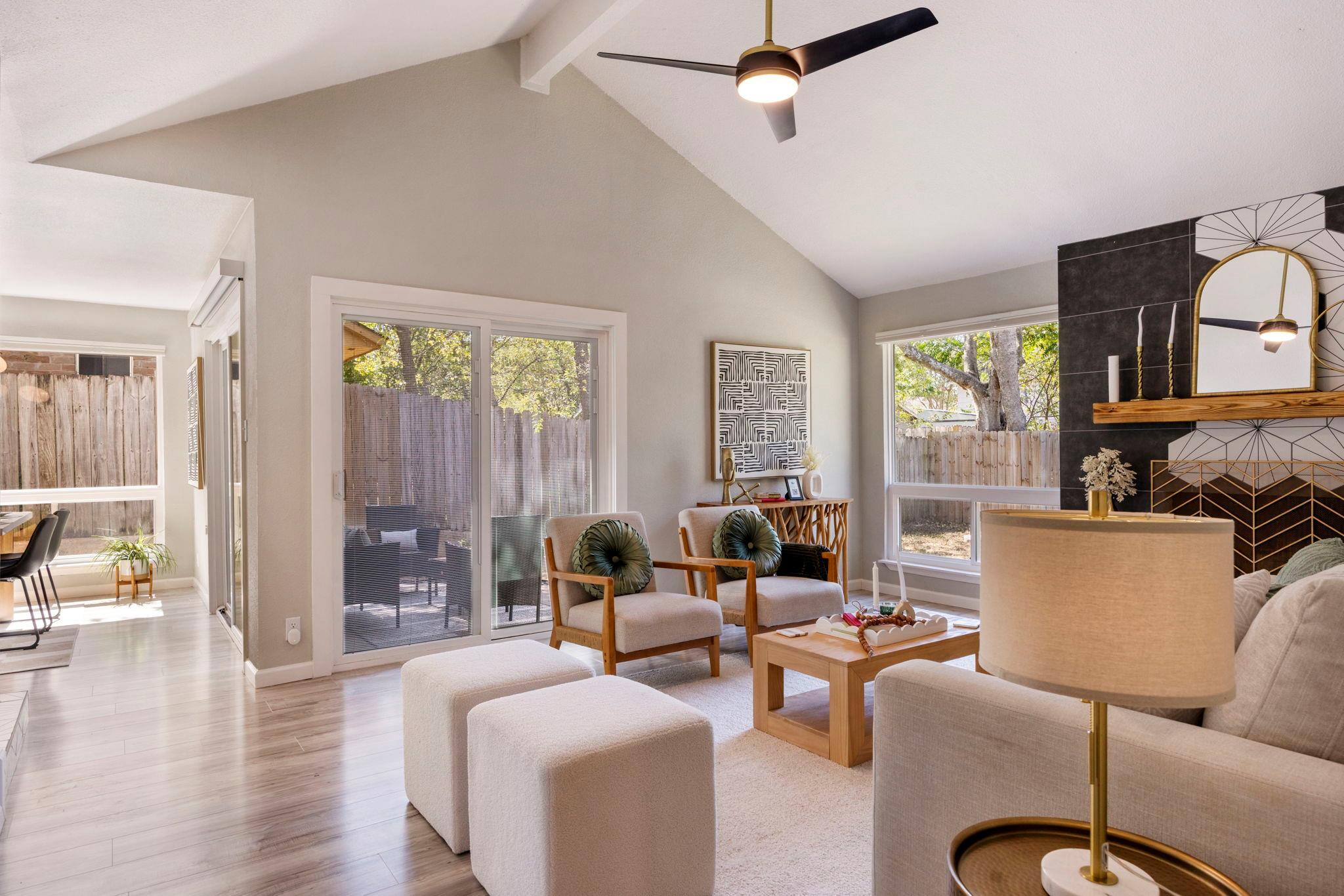1115 Echo LN, Austin, TX 78745