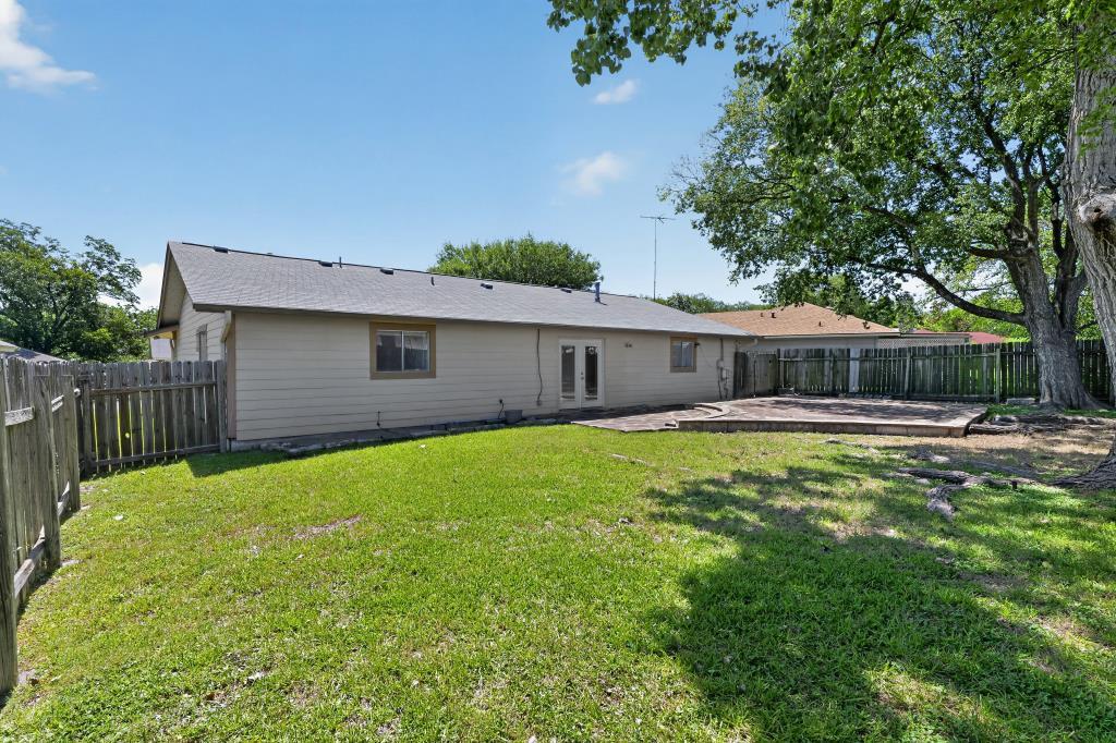 8602 Colonial DR, Austin, TX 78758
