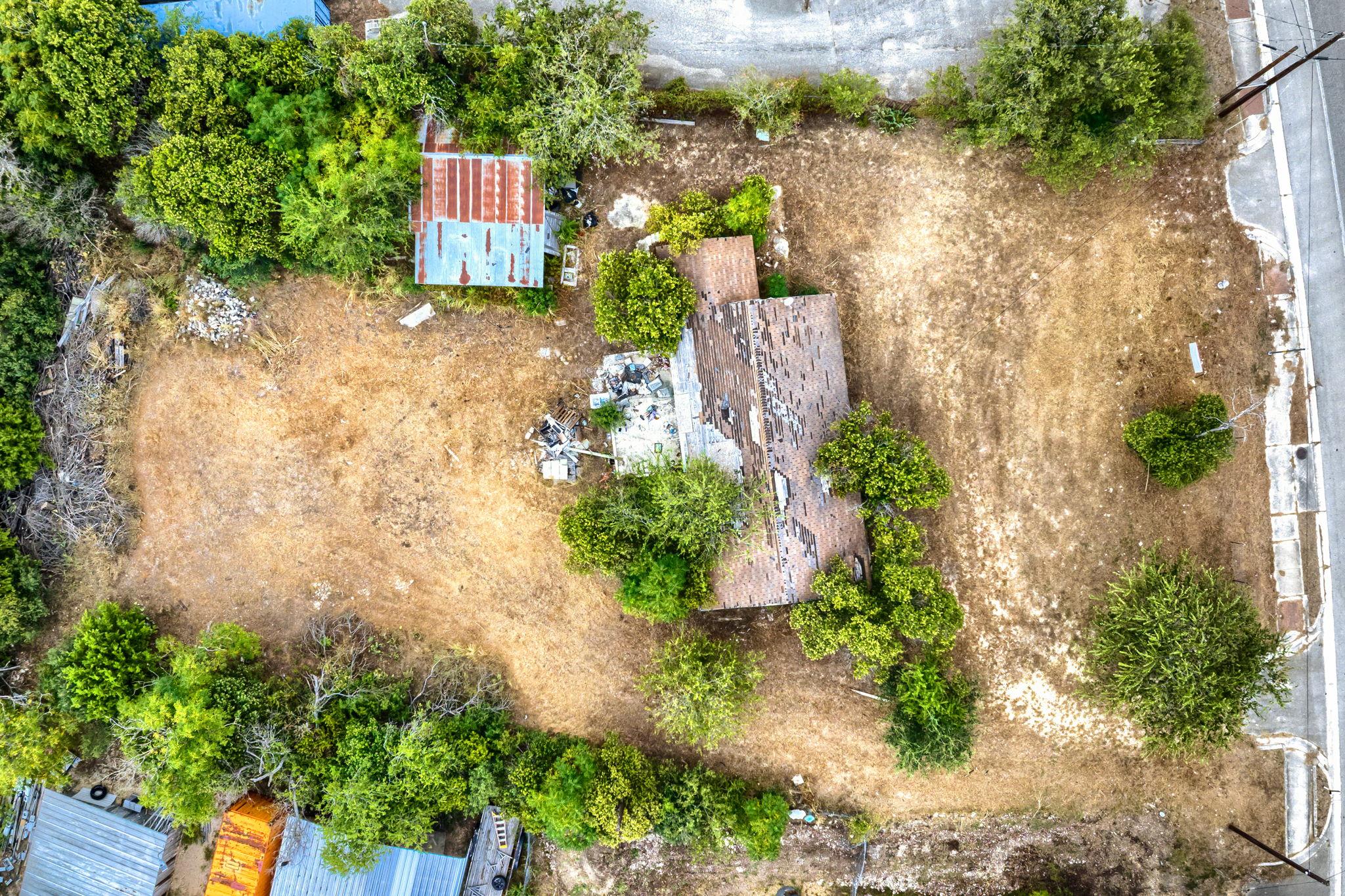 2212 Hunter RD, San Marcos, TX 78666
