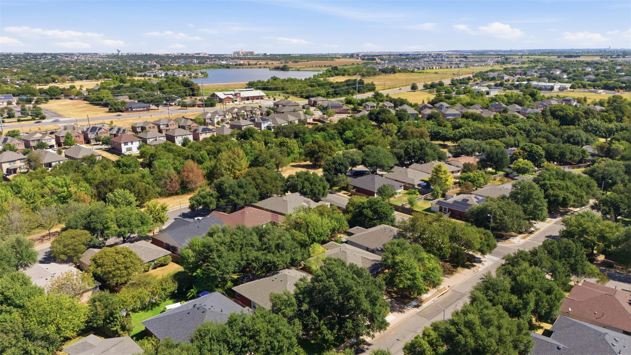 2517 Vernell Way, Round Rock, TX 78664