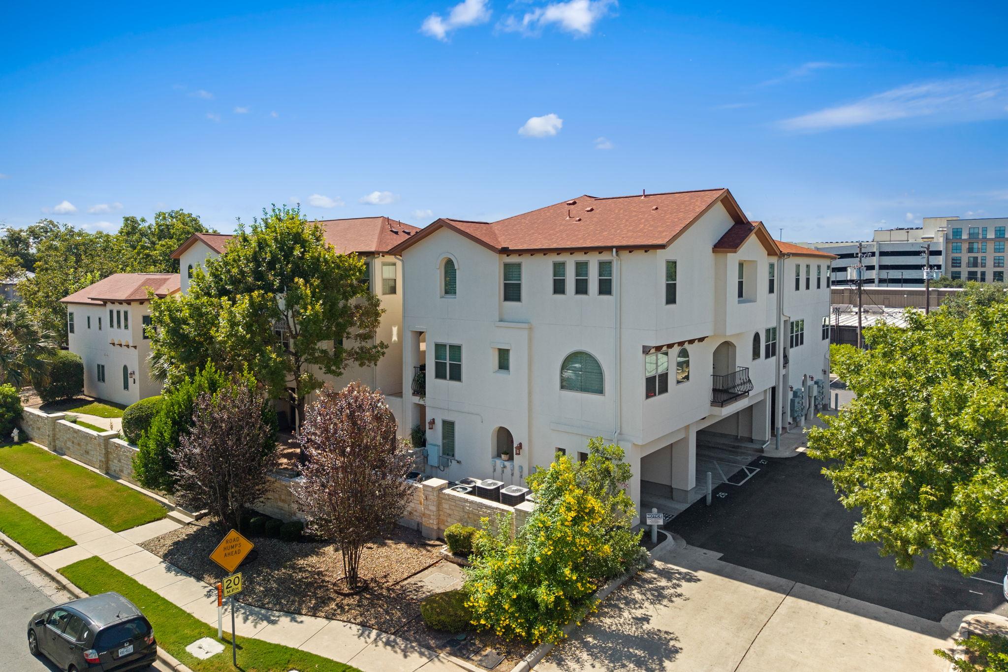 2207 Pasadena DR #10, Austin, TX 78757