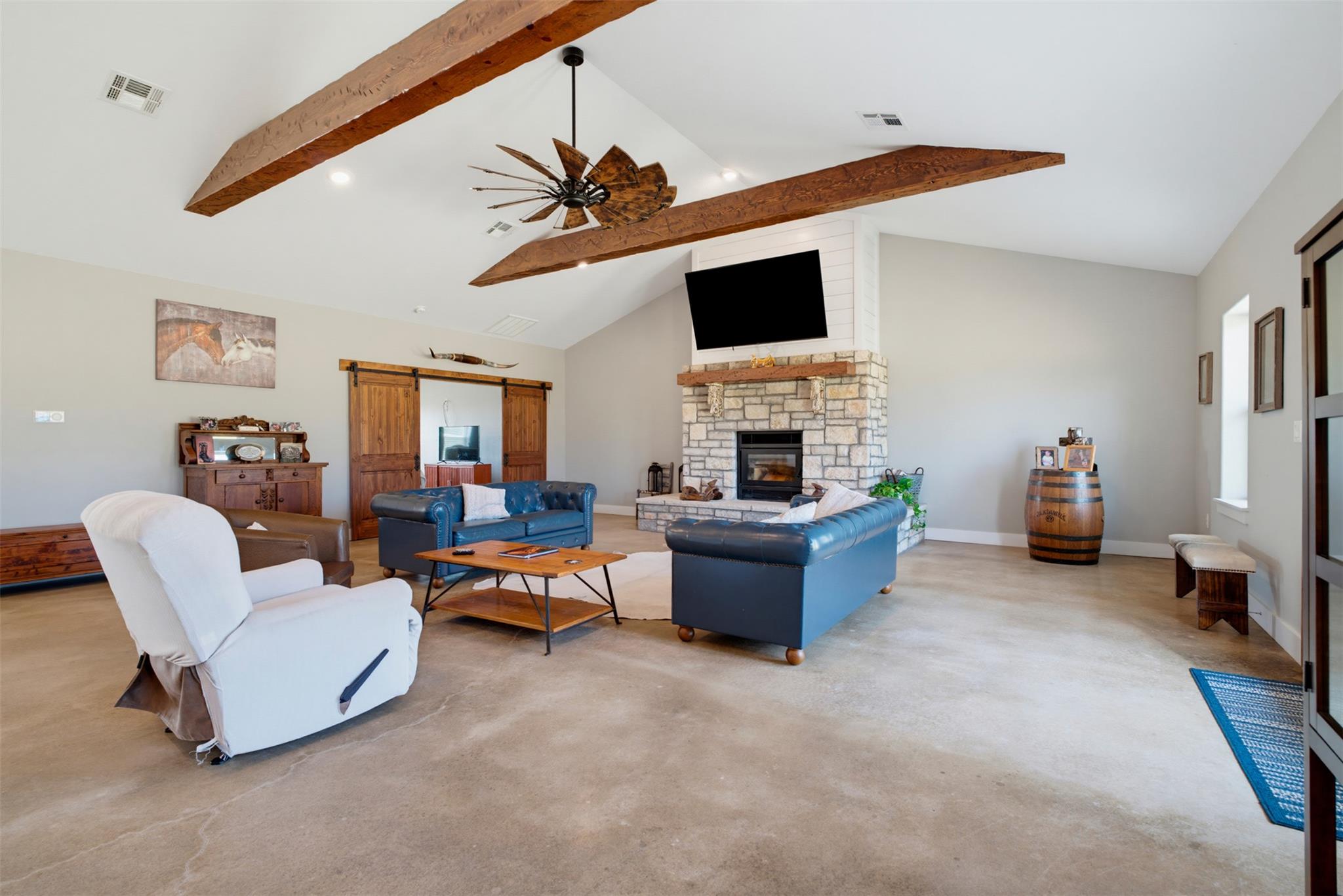 16905 Fm 112, Thrall, TX 76578