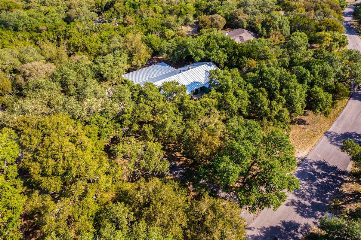 904 Willow Creek CIR, San Marcos, TX 78666