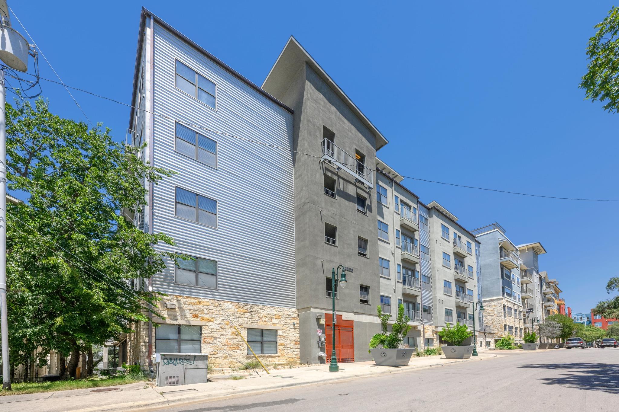 2502 Leon ST #304, Austin, TX 78705