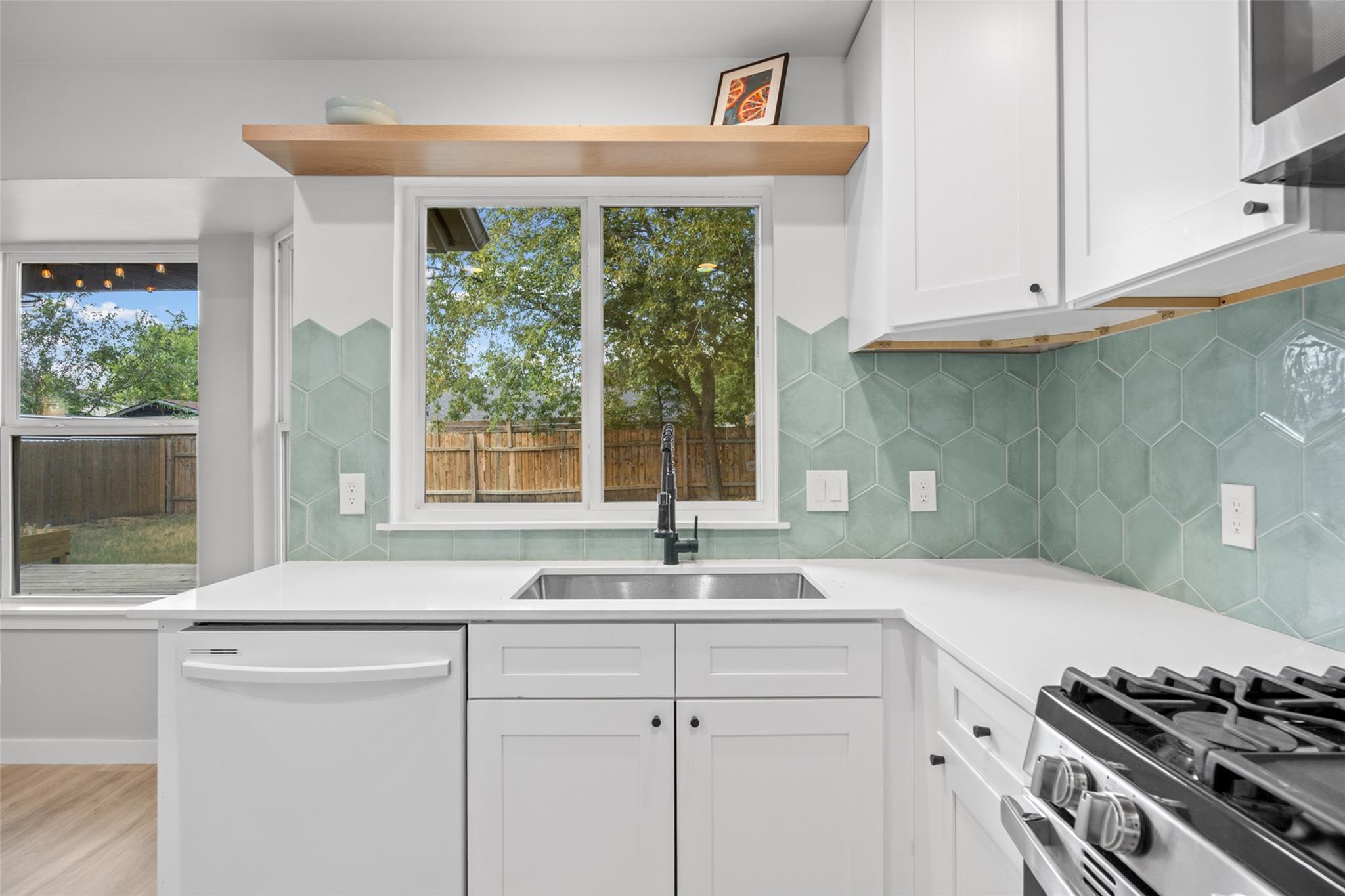 4703 Candletree LN, Austin, TX 78744