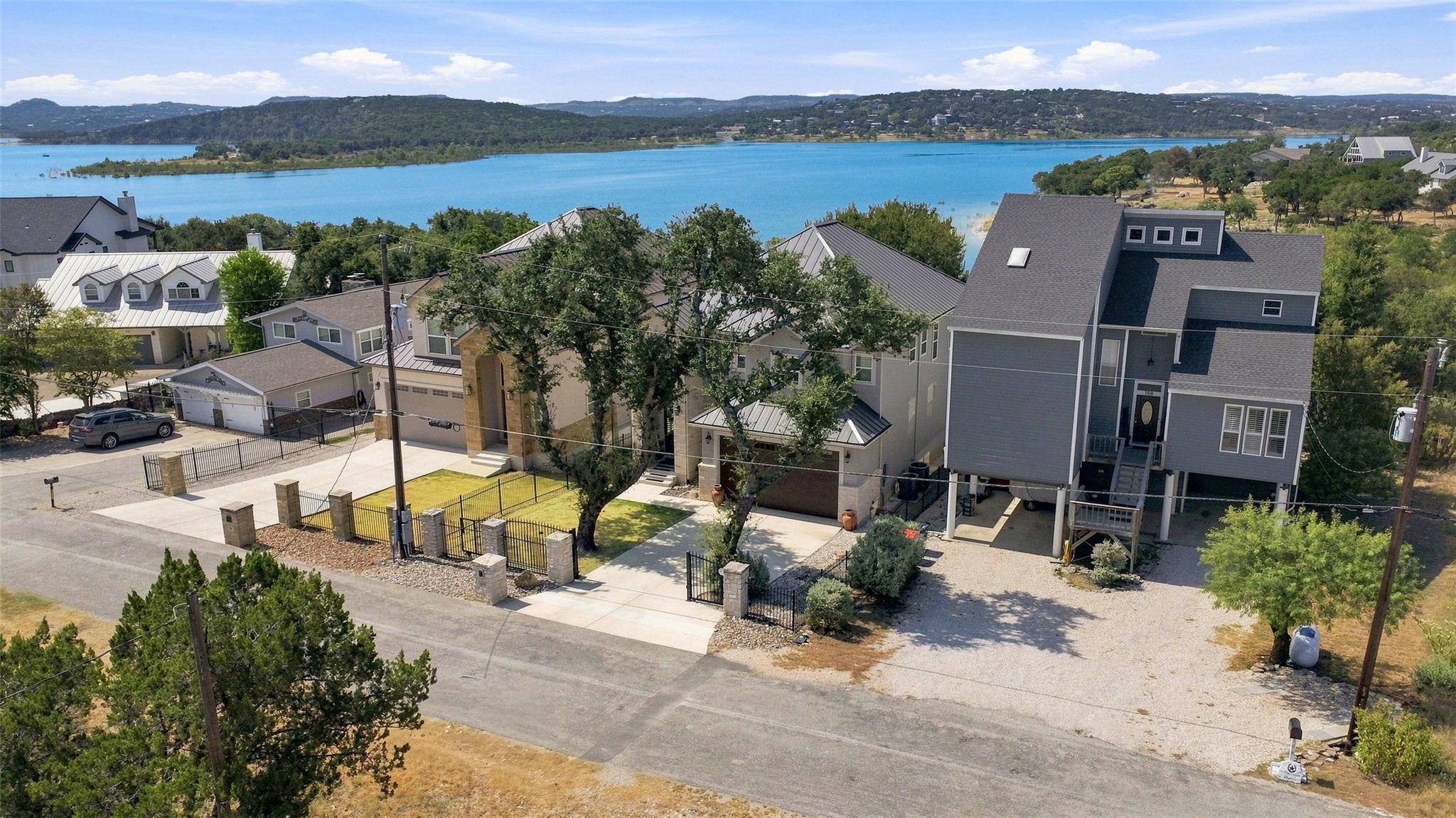 174 Edge Hill DR, Canyon Lake, TX 78133