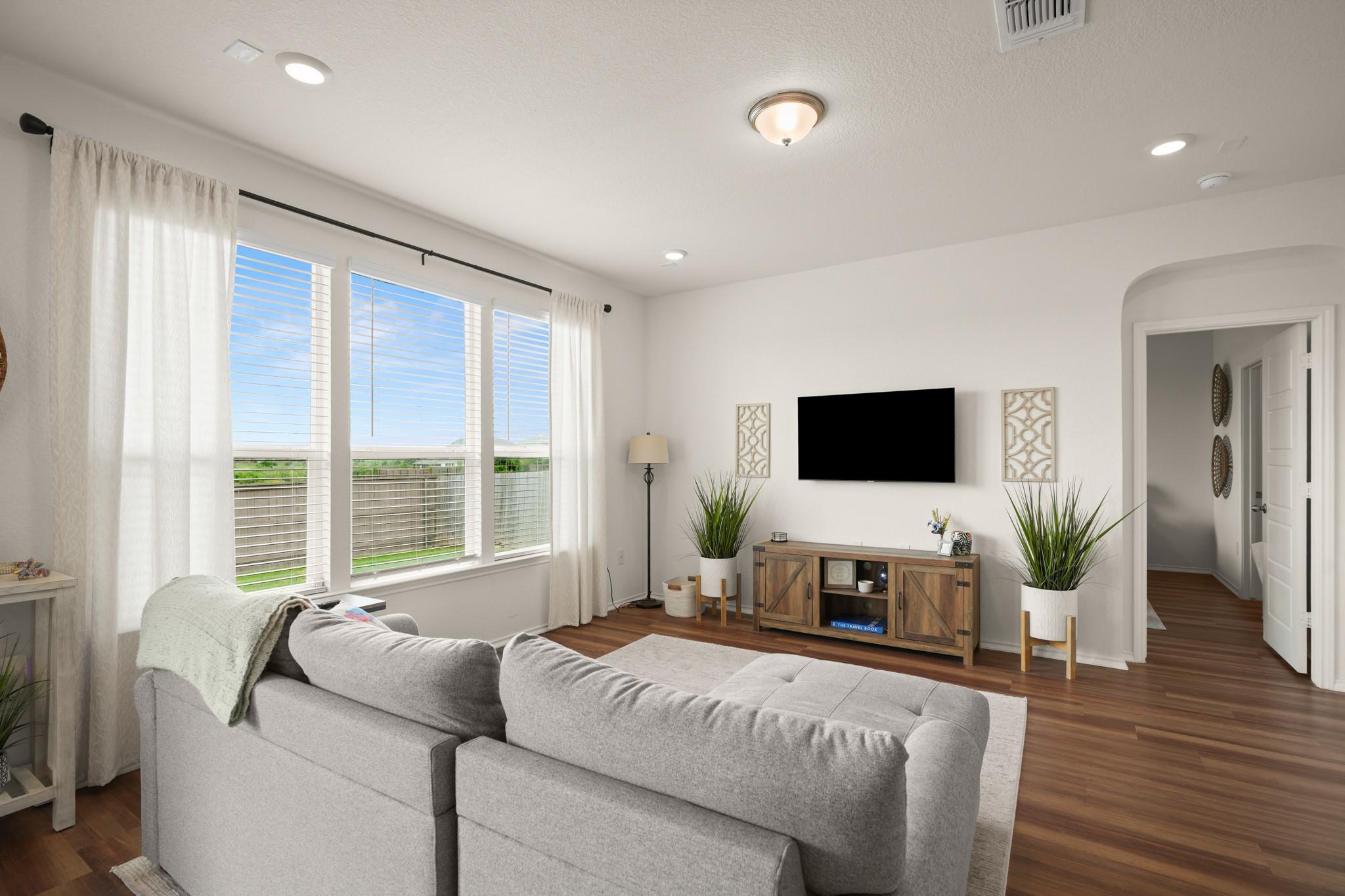 8213 Knoxville TRL, Austin, TX 78744