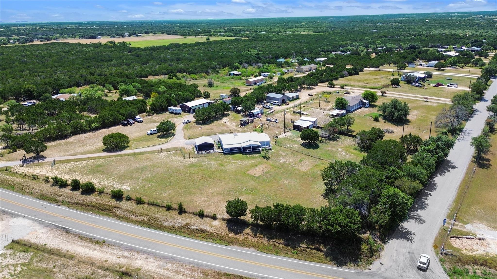 2137 W Fm 243, Bertram, TX 78605