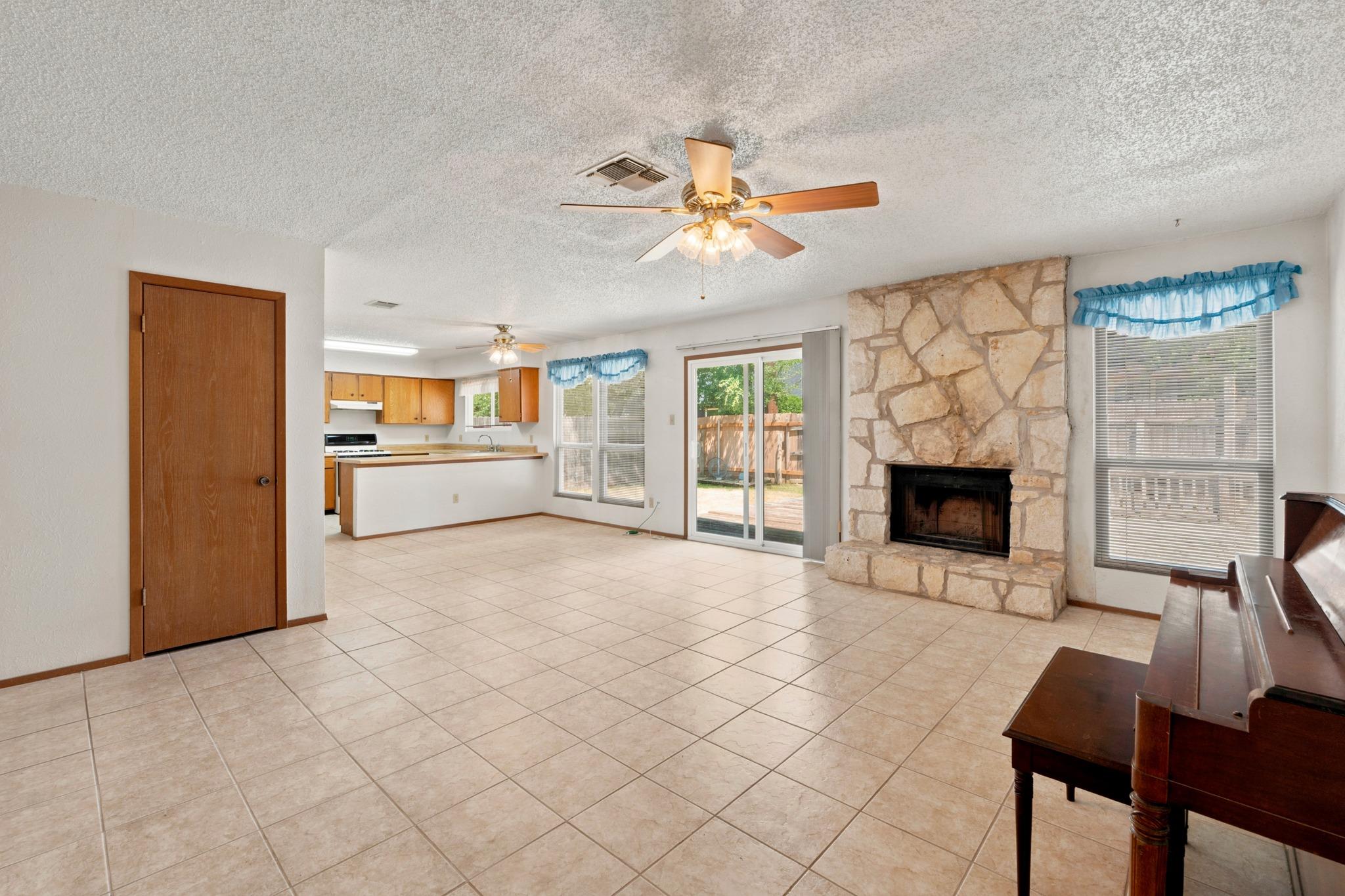 3102 Jeanne Marie CT, Austin, TX 78745