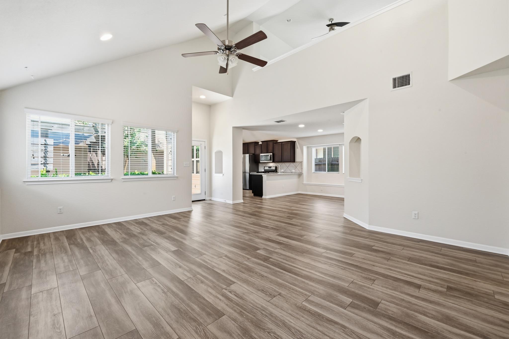 814 Silo ST, San Marcos, TX 78666