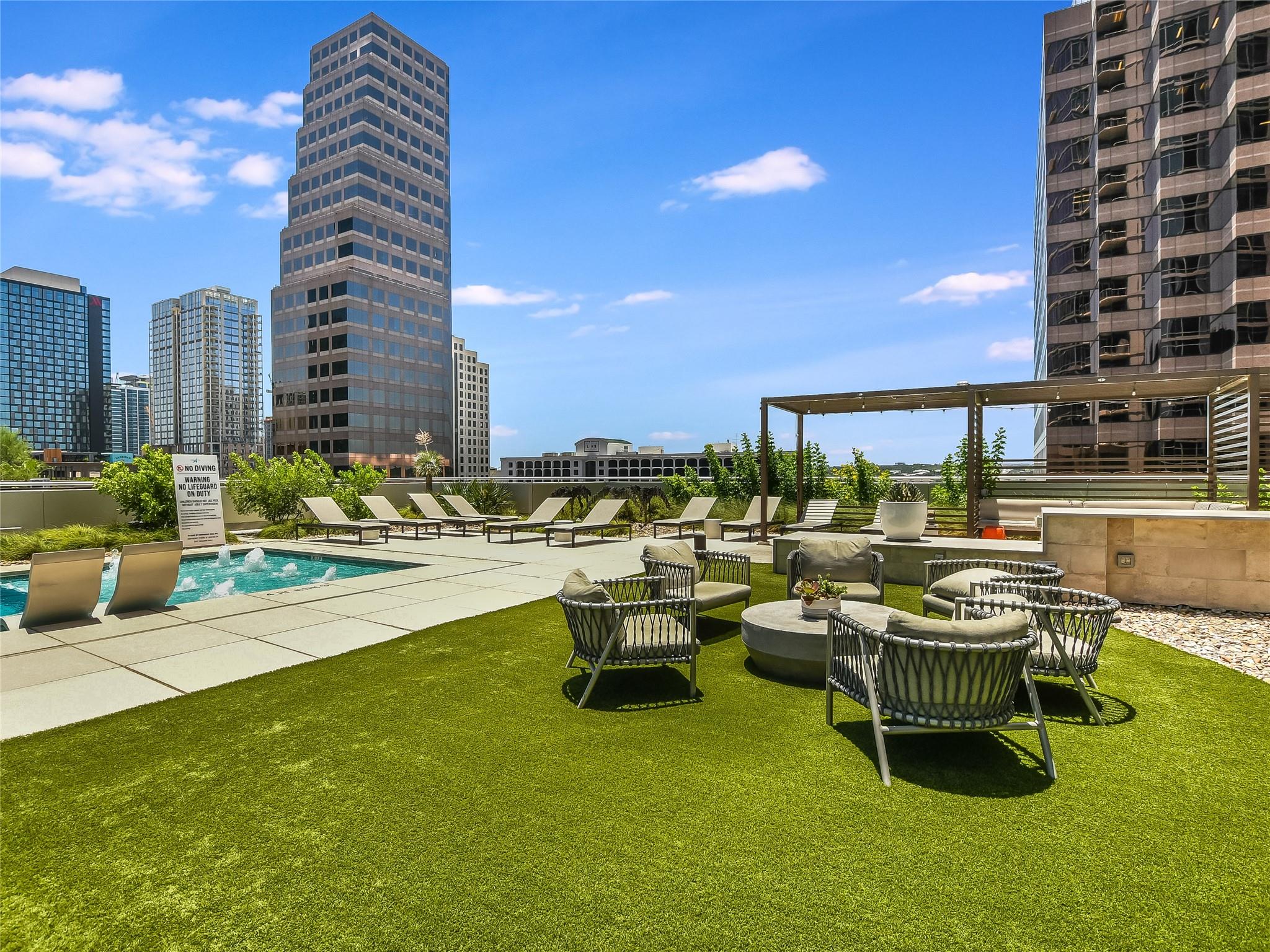 200 Congress Ave #30E, Austin, TX 78701