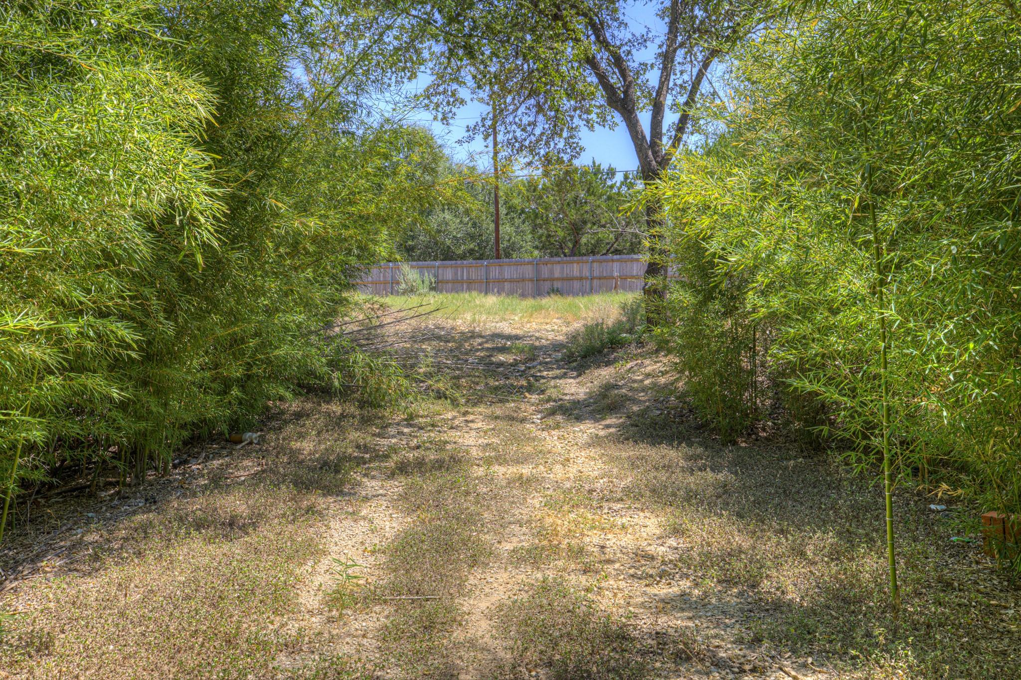 355 E Clark ST, Canyon Lake, TX 78133