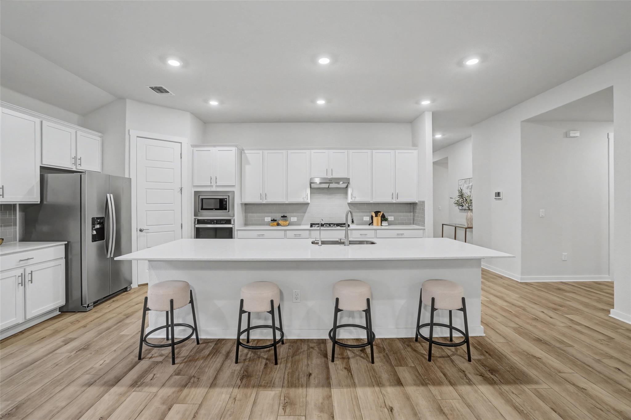421 Abruzzi ST, Leander, TX 78641